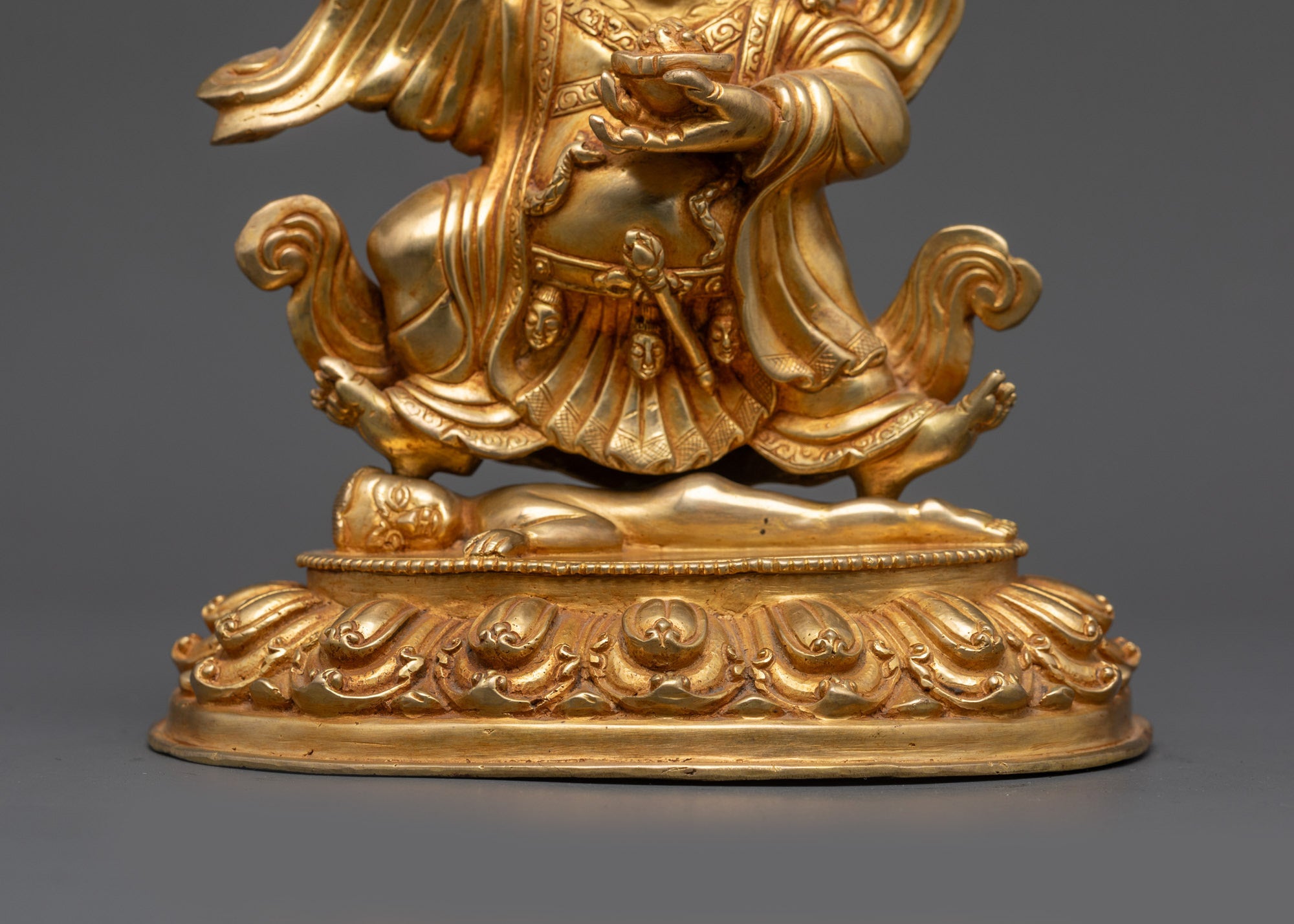 Mahakala Benagchen Statue