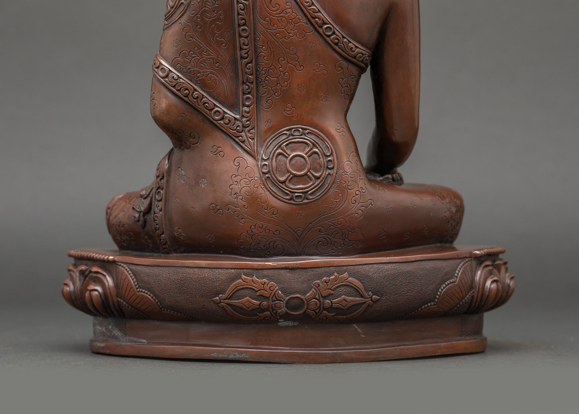 Traditional Shakyamuni Buddha Statue for Sacred Space