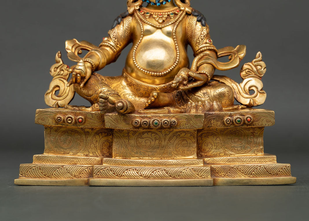 Dzambhala Statue