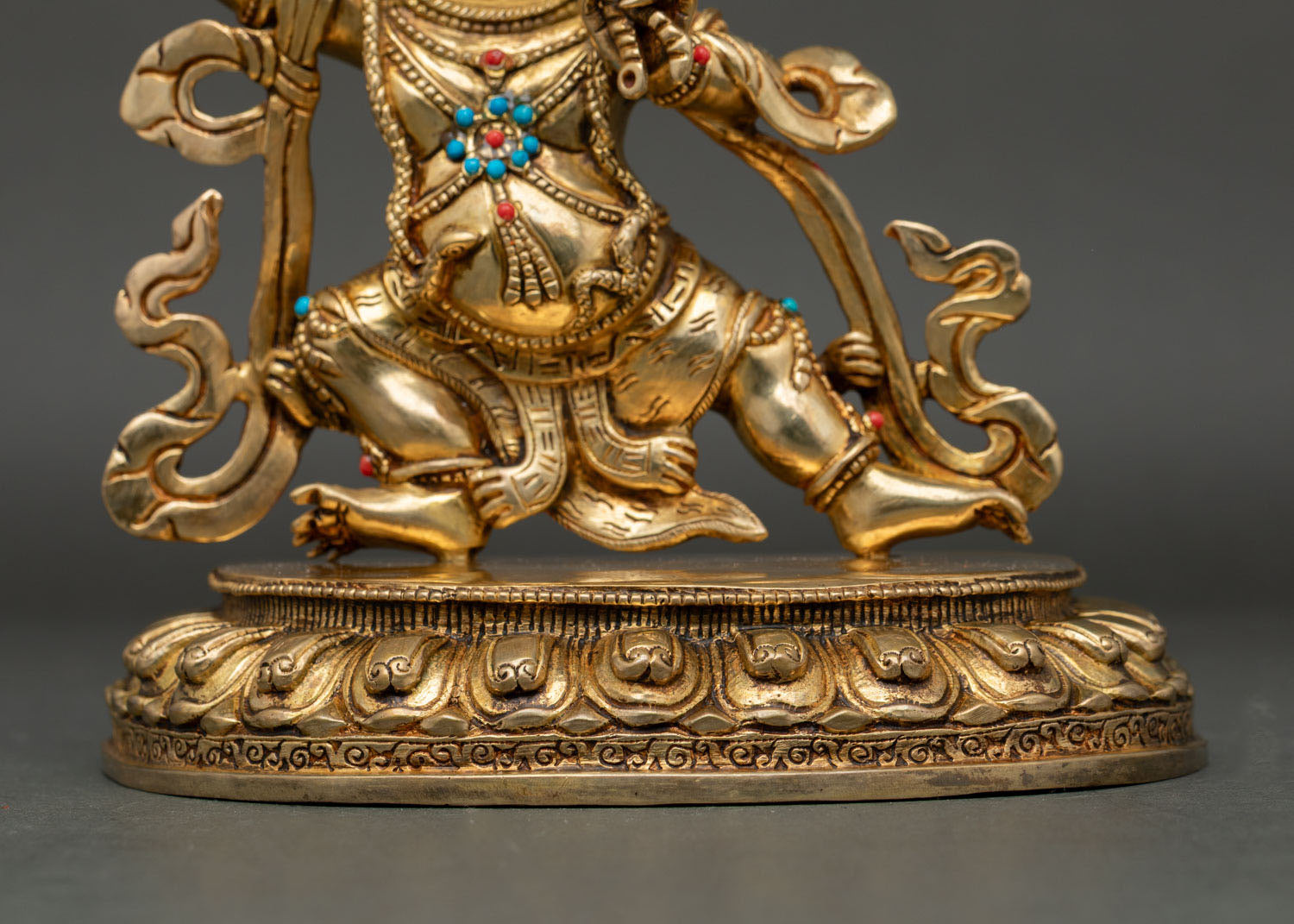 Vajrapani Statue - Symbol of Courage and Enlightened Energy