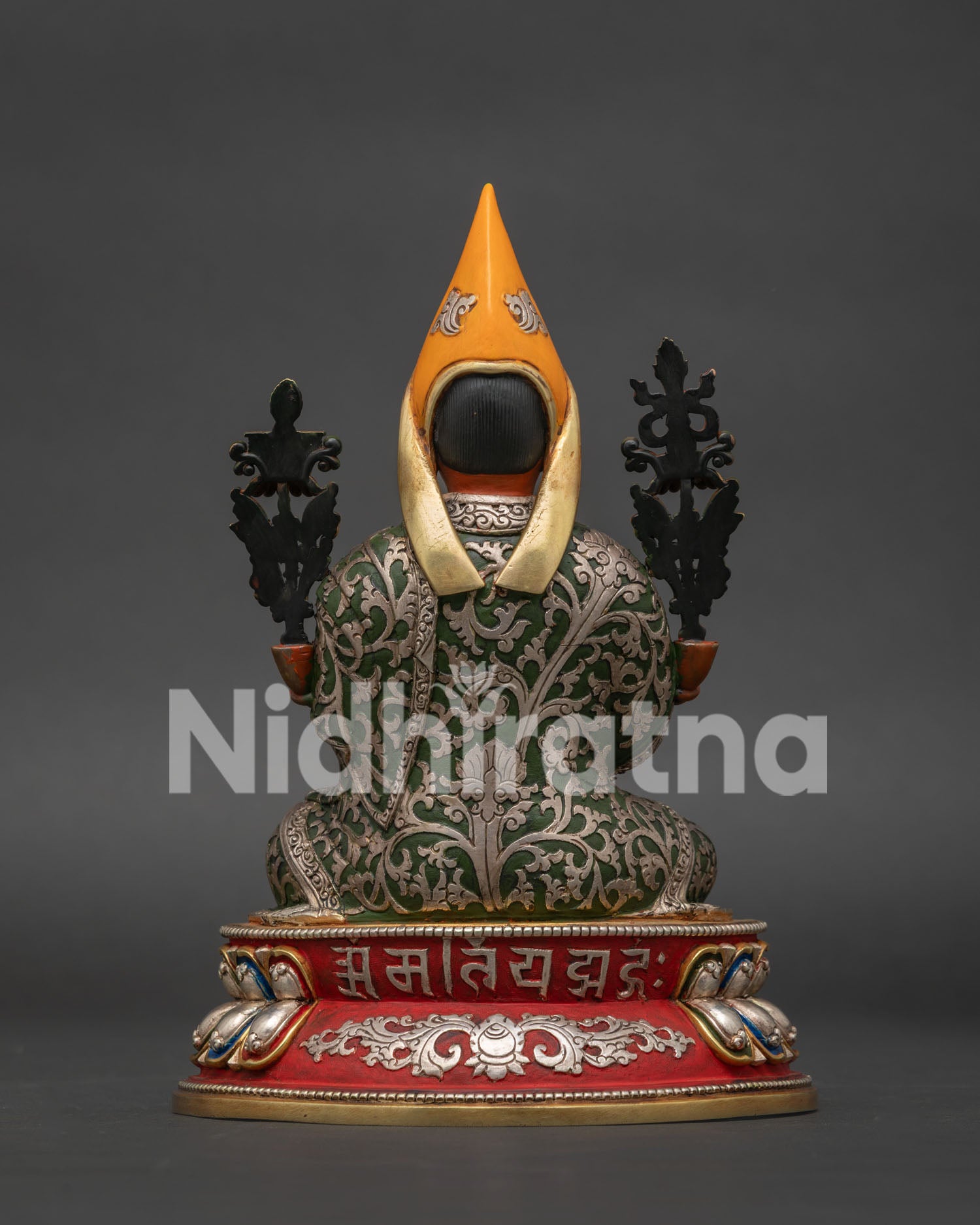 Tsongkhapa Statue Set – Tibetan Gelug Masters Figurine Collection