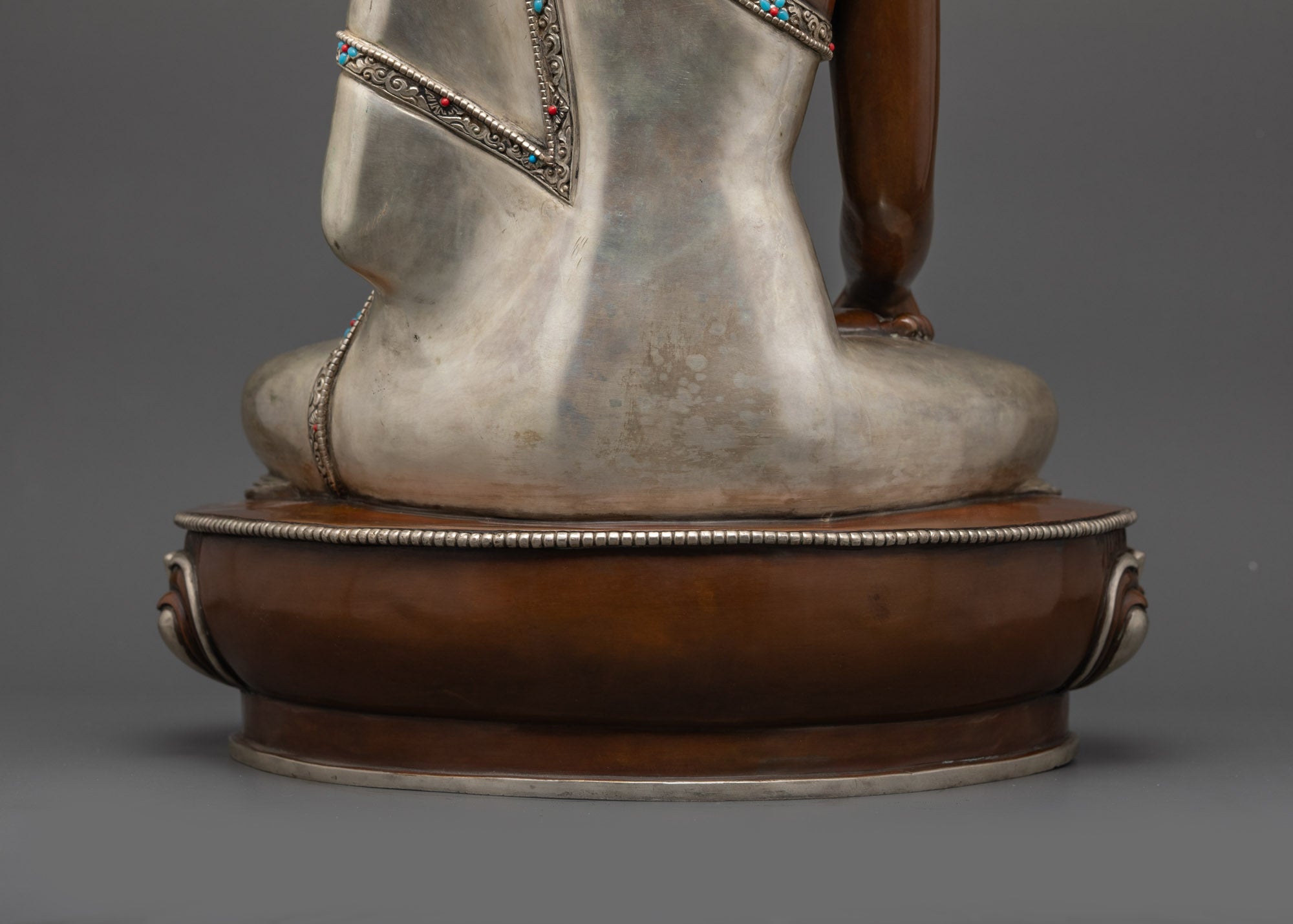 Enlightened One Tathagata Shakyamuni Statue | Divine Meditation Sculpture