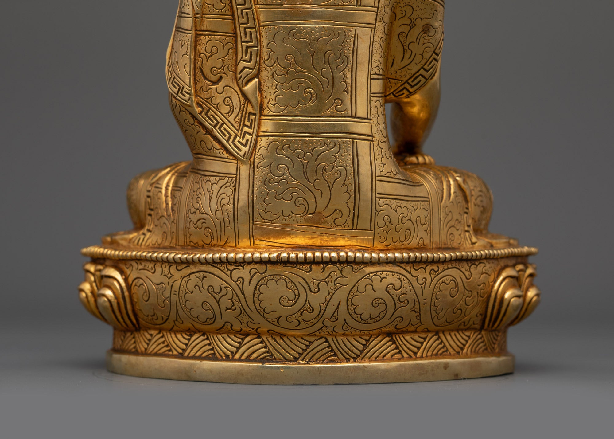 Exquisite Shakyamuni Buddha Statue | Handcrafted Himalayan Artwork