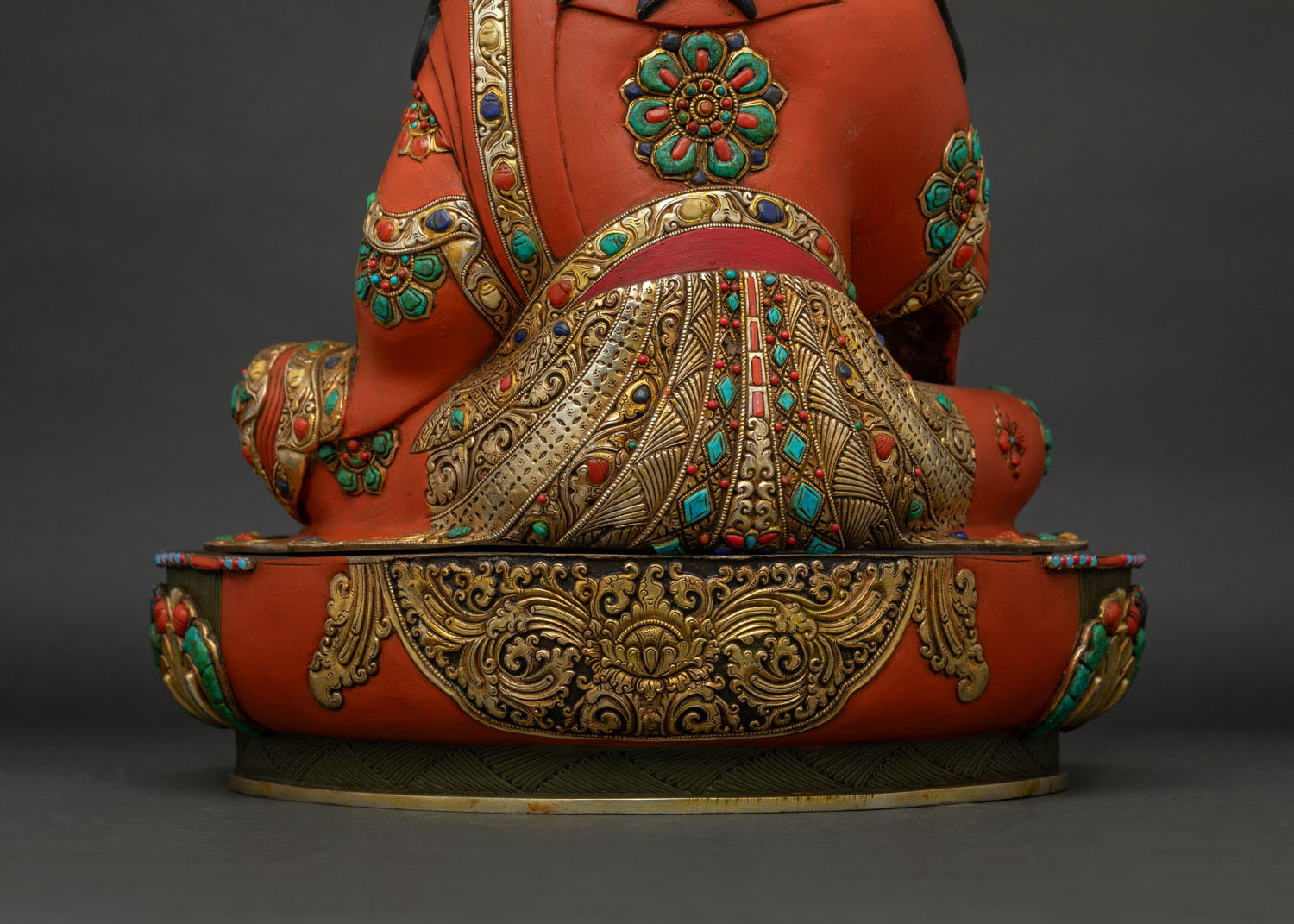 Guru Norlha Statue