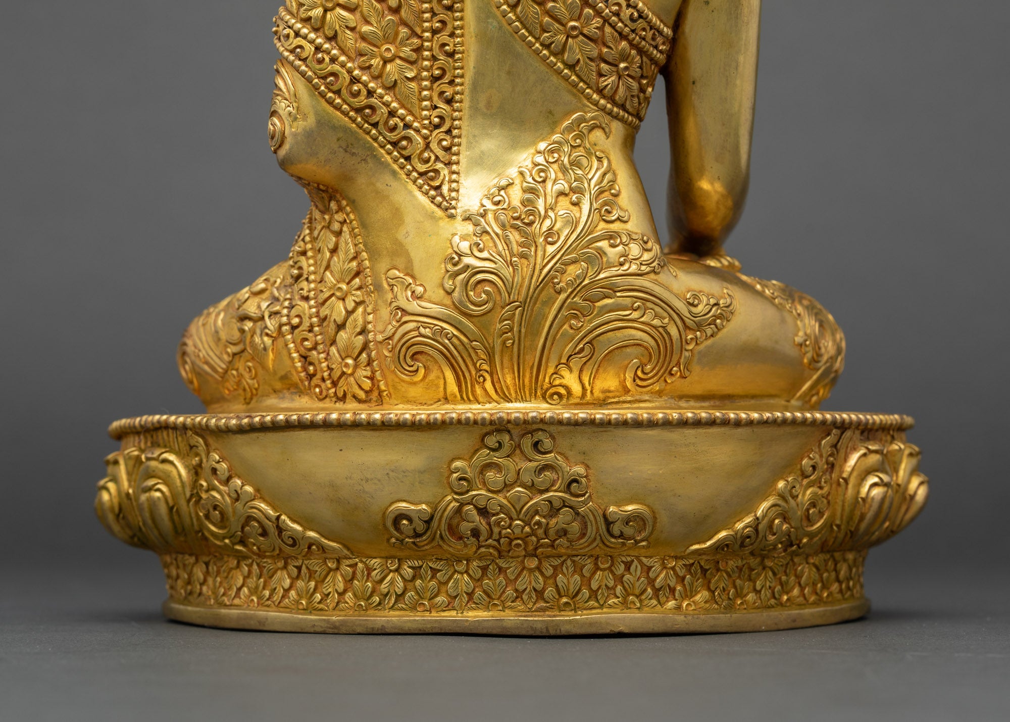 Shakyamuni Buddha Figurine | Artisan-Crafted Buddhist Altar Figurine