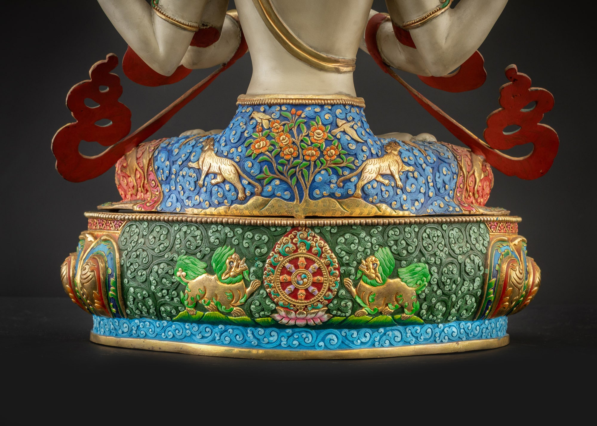 25" Serene Chenrezig Statue | Exceptional Tibetan Spiritual Sculpture