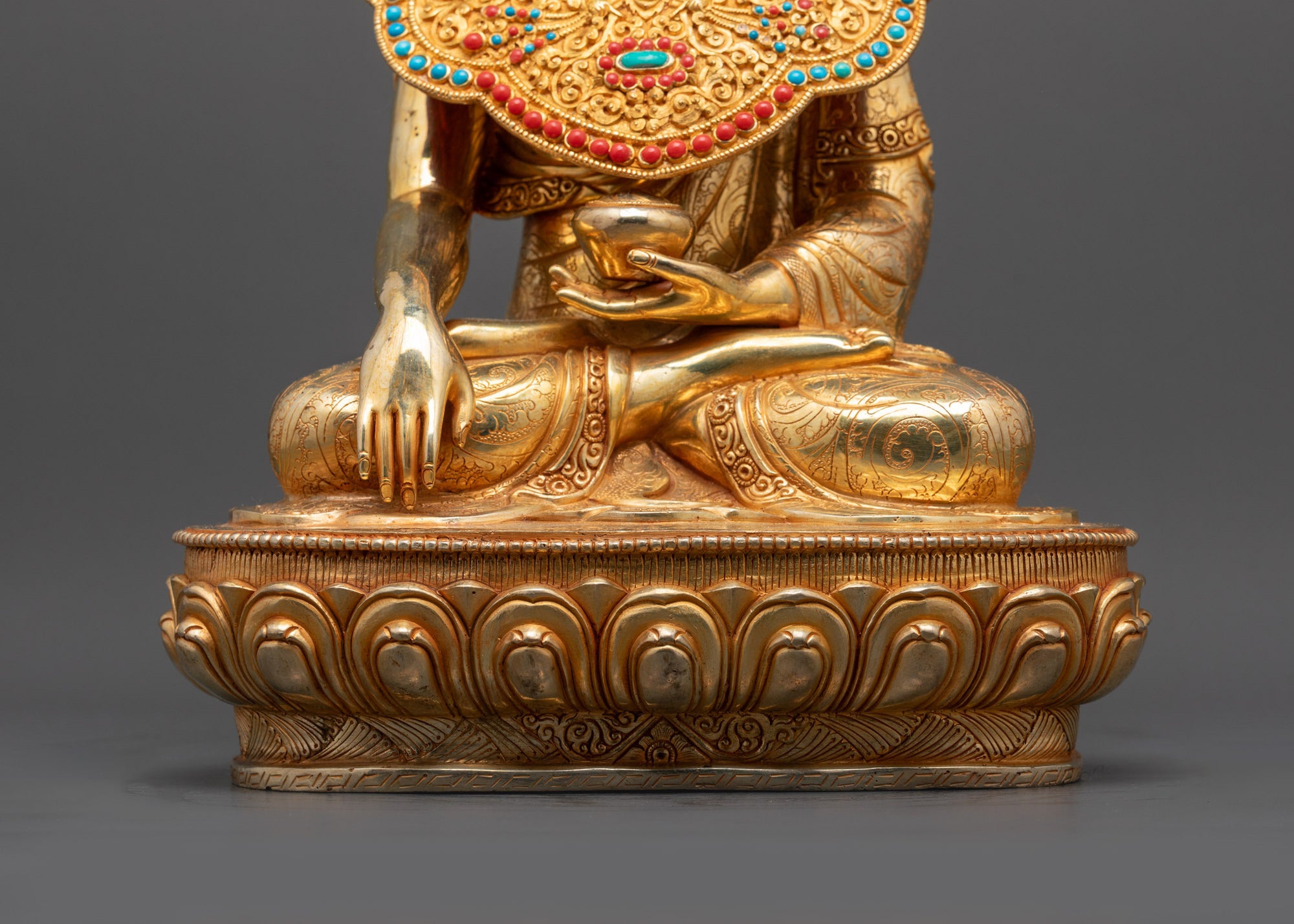 Divine Jowo Shakyamuni Rinpoche Statue | 24K Gold-Gilded Handmade Art