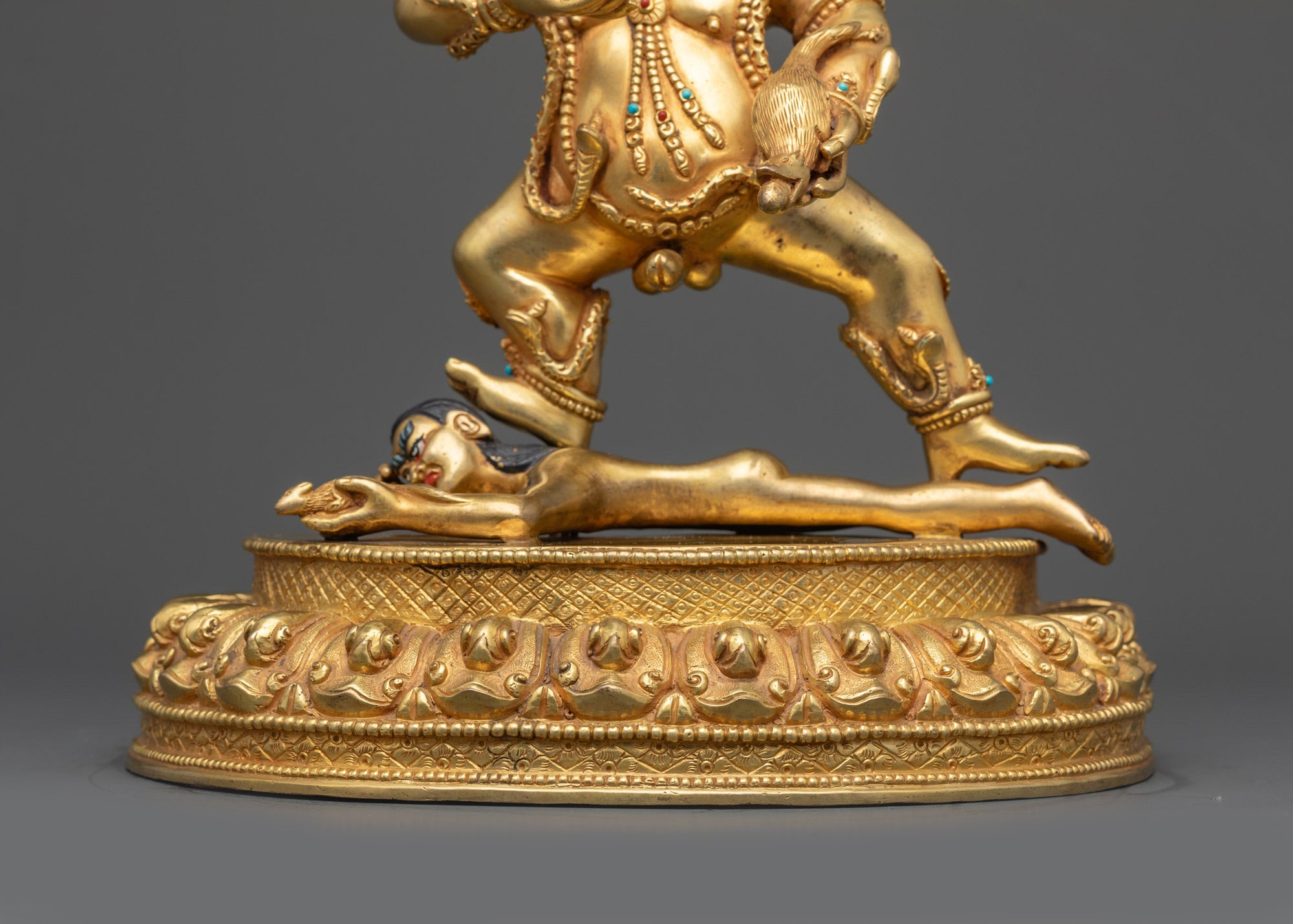 Nakpo Dzambhala Sculpture | Traditional Tibetan Wealth God Statue