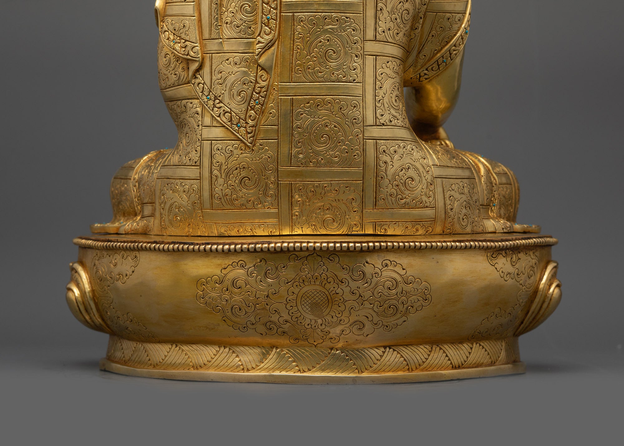 Traditional Buddha Shakyamuni Sculpture | Artisan-Crafted Tibetan Art