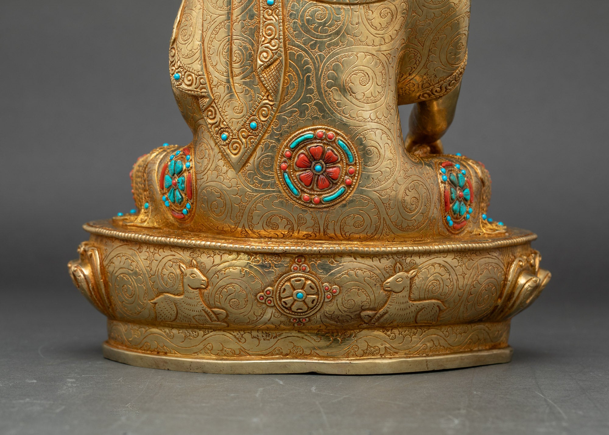 Serene Buddha Statue | Zen Meditation & Spiritual Decor