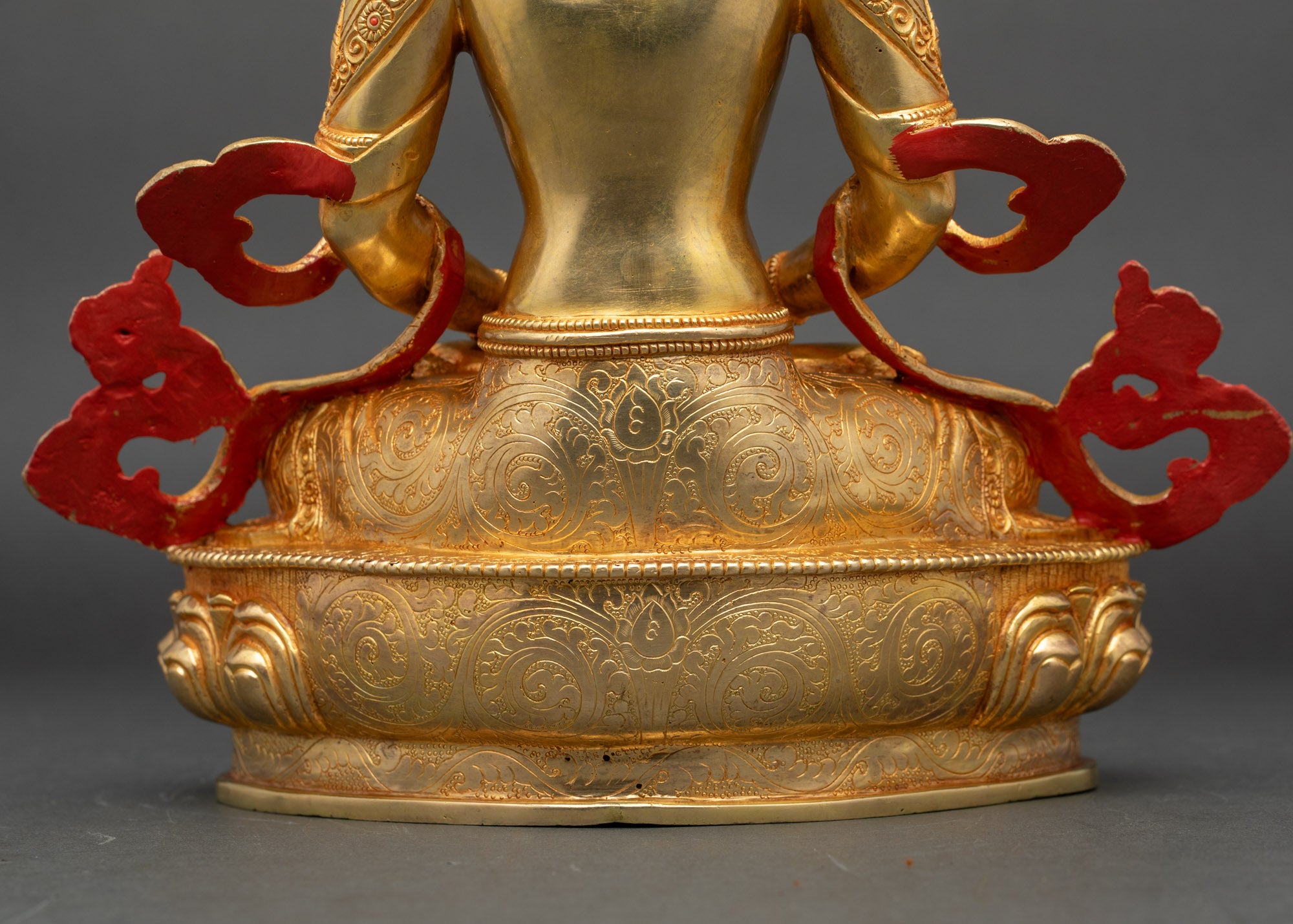 Amitayus Buddha Statue - A Symbol of Longevity and Spiritual Blessings