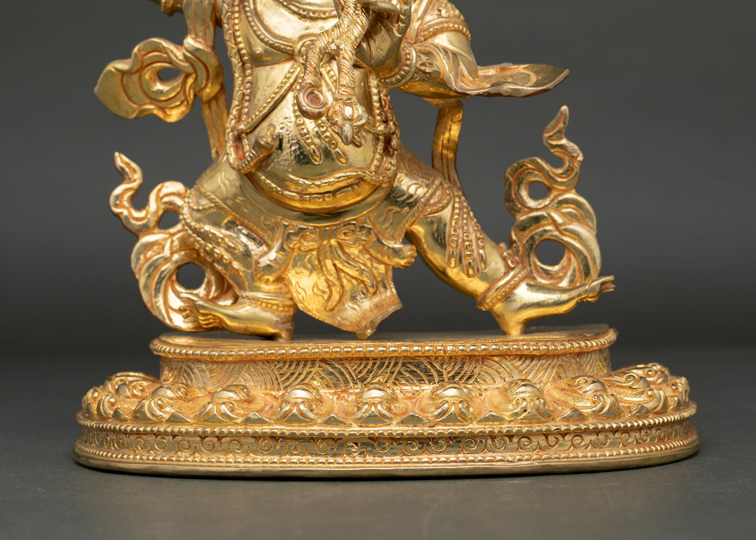 Thunderbolt Holder Vajrapani Statue | Handmade Nepalese Artwork