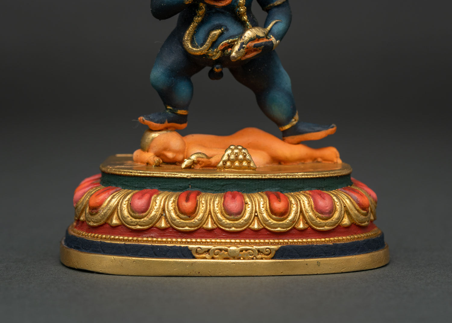 Black Dzambhala Statue