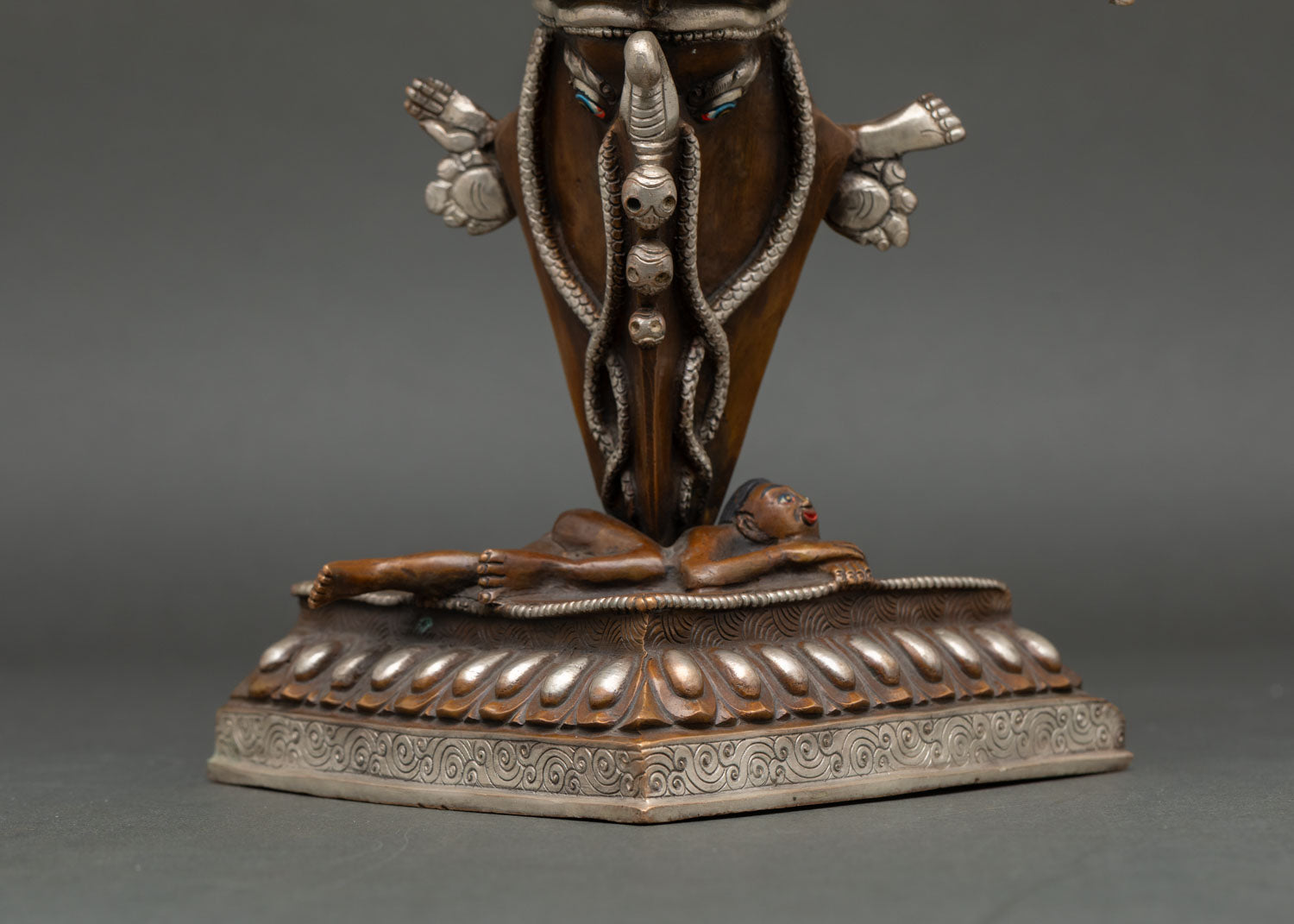 Vajrakilaya Statue for Altar – Sacred Buddhist Ritual Sculpture