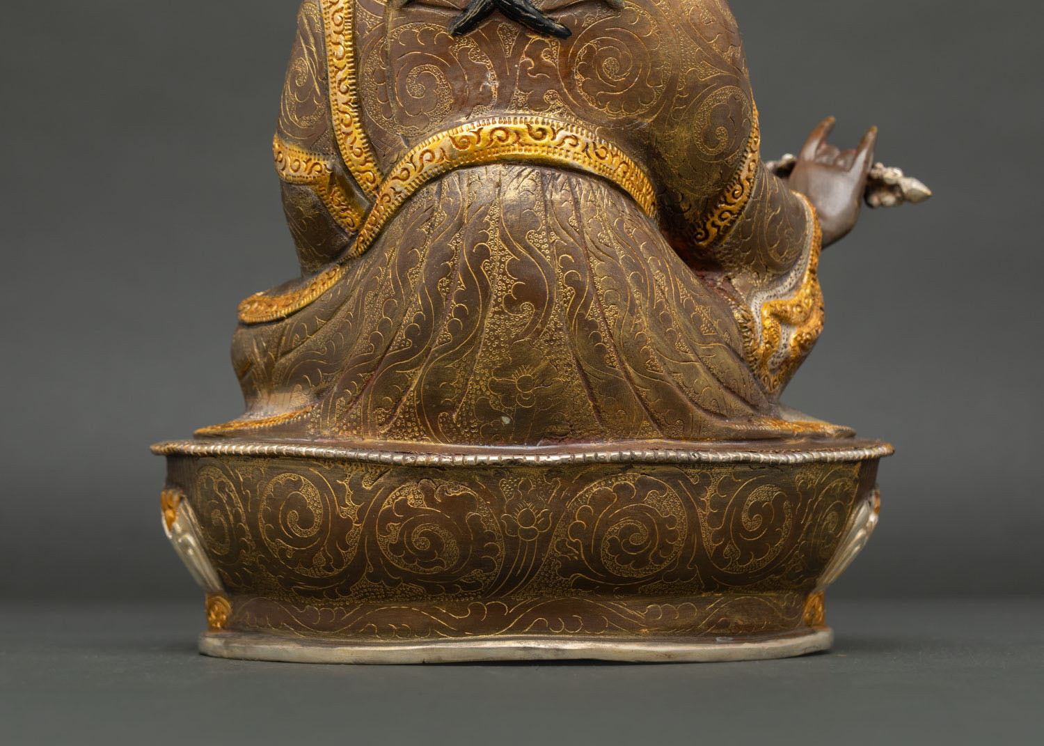 Guru Rinpoche Statue