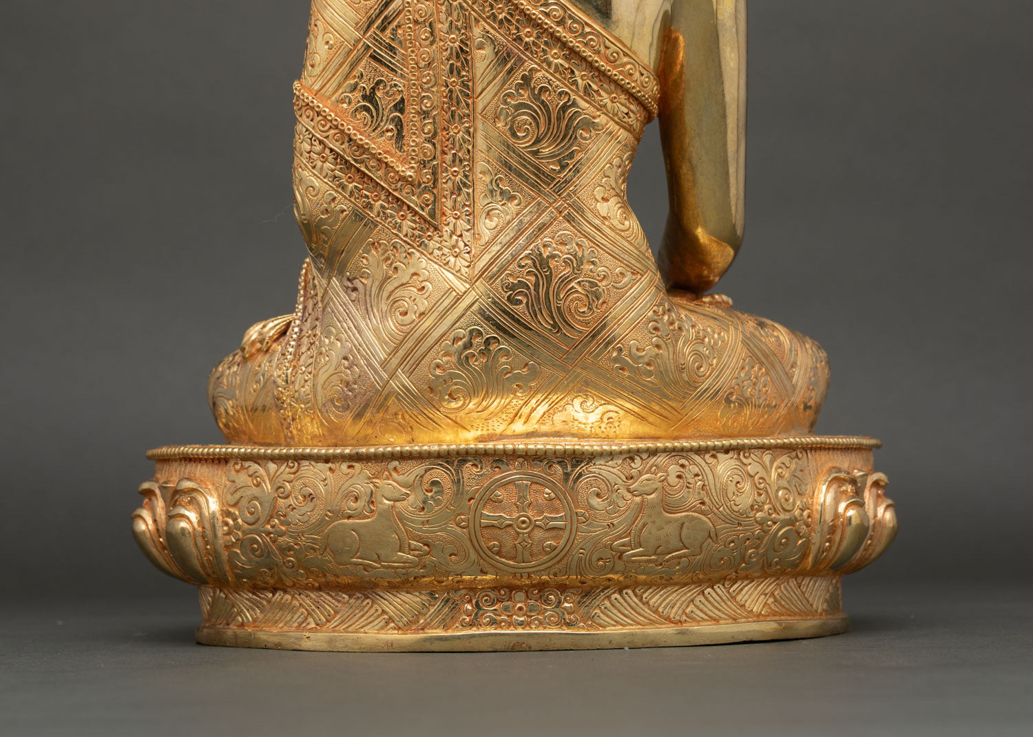 Buddha Shakyamuni Statue