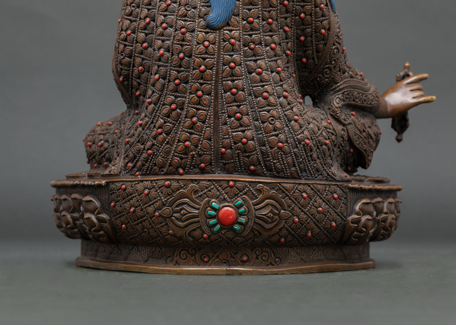 Guru Rinpoche Statue