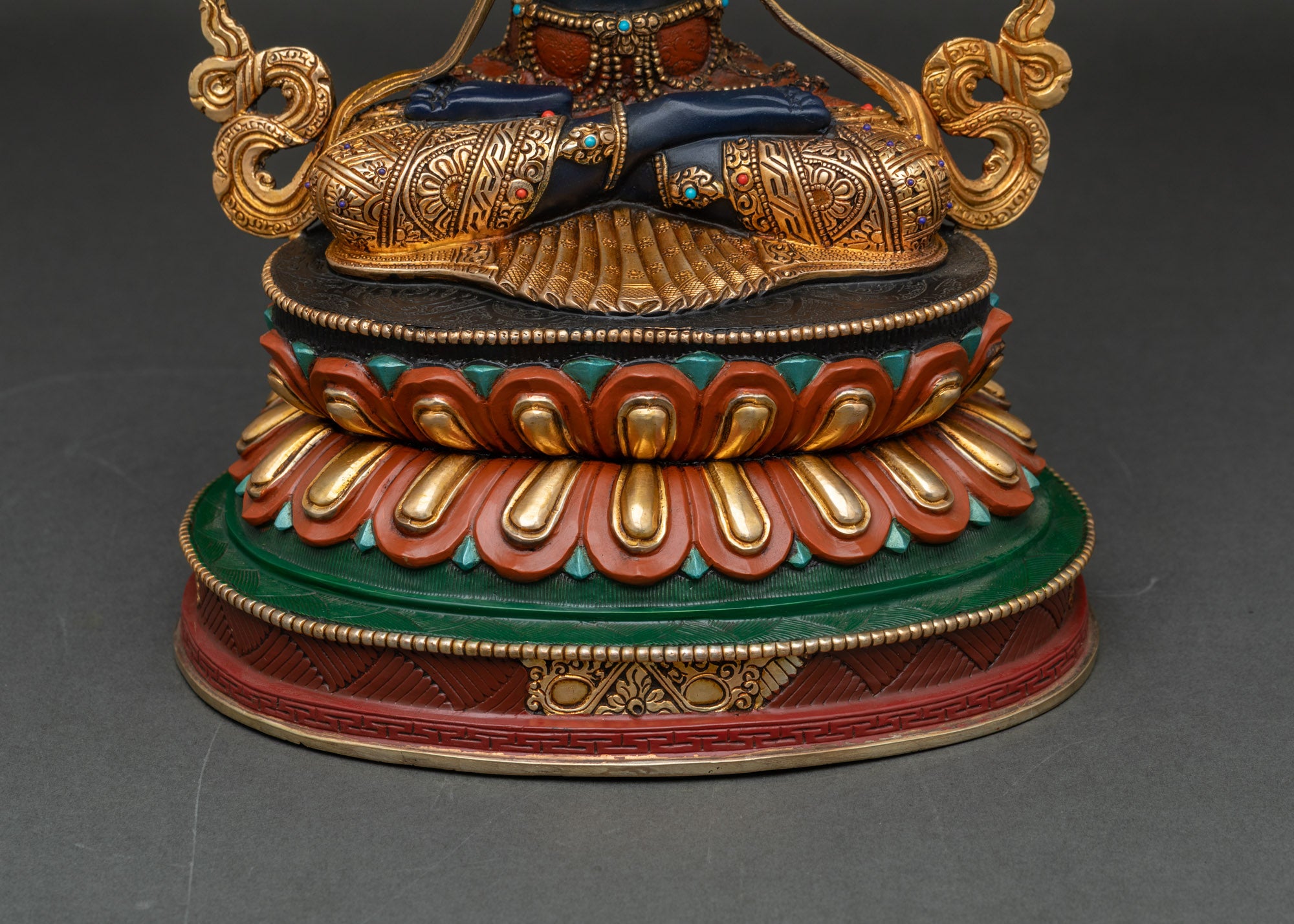 Traditional Vajradhara Sculpture for Spiritual Clarity