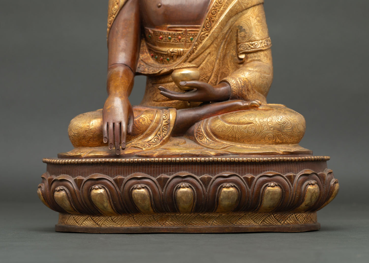 Bhagavan Shakyamuni Buddha Statue | Buddhist Shrine Decor