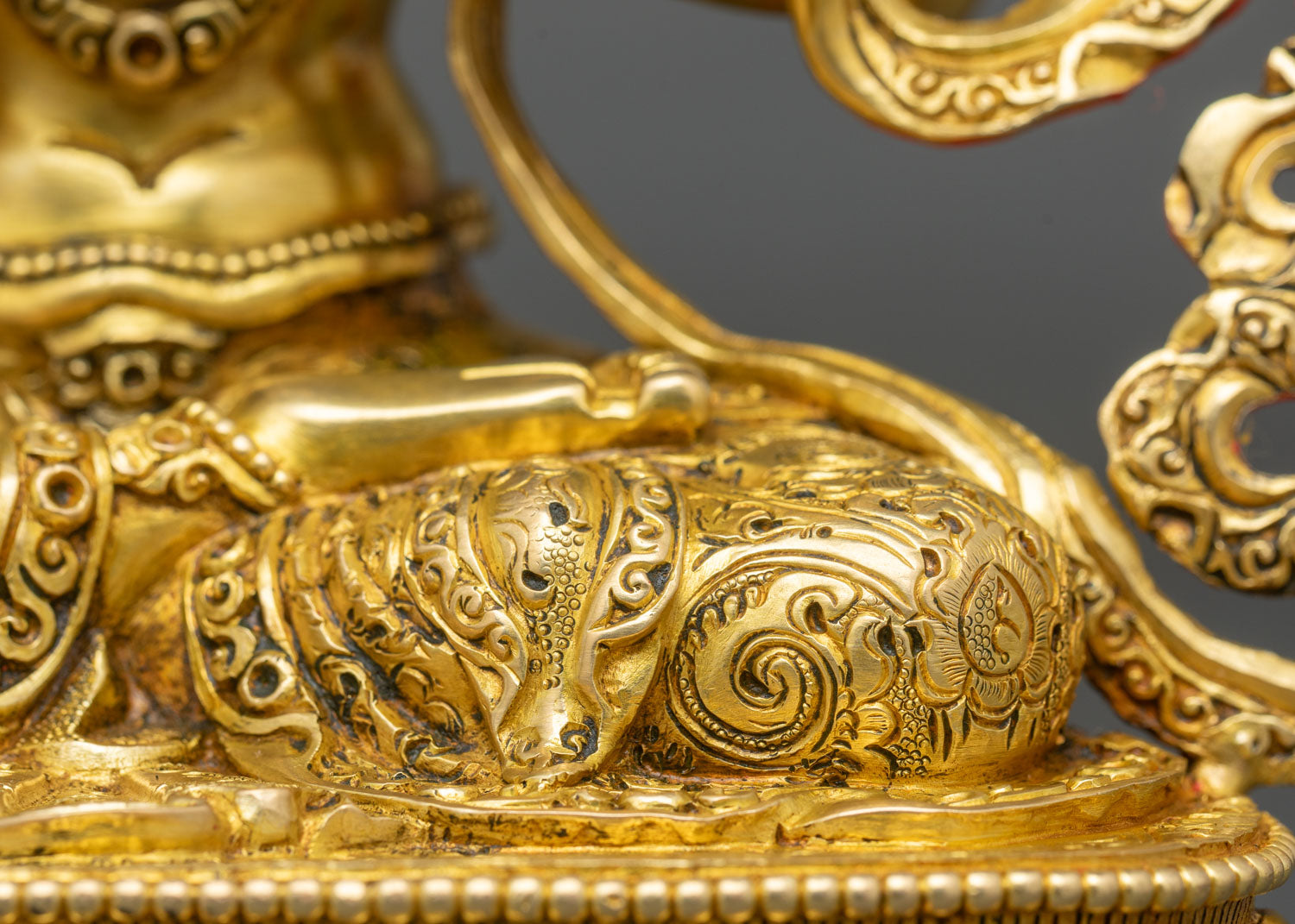 Chenrezig Statue | Handmade Buddhist Spiritual Figurine