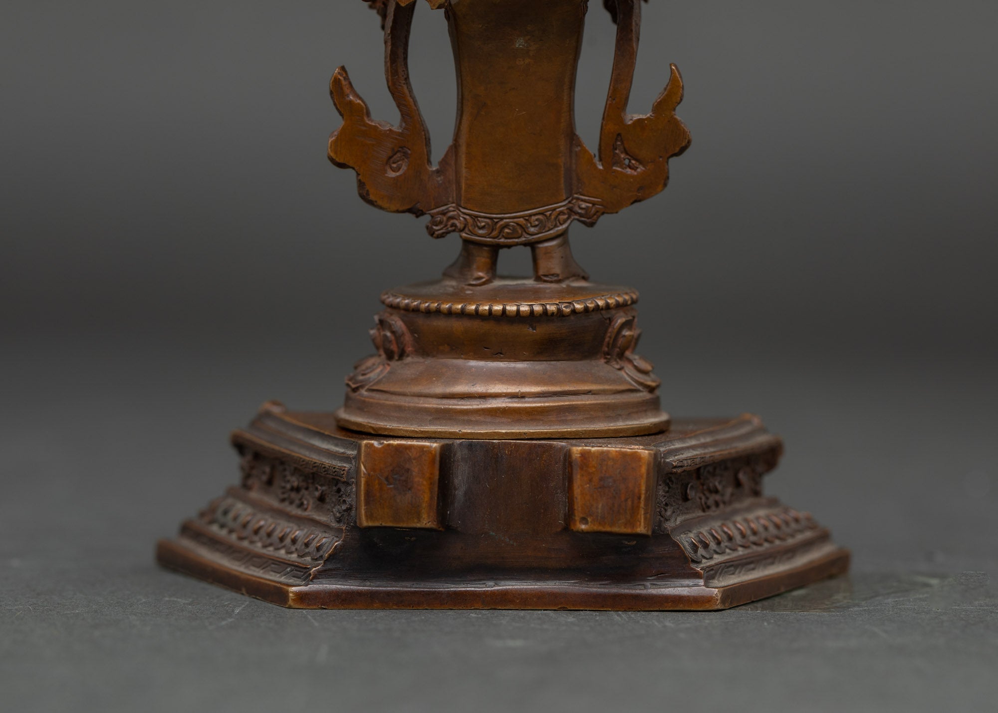 Thousand-Armed Chenrezig Bodhisattva Statue | Nepalese Craftsmanship