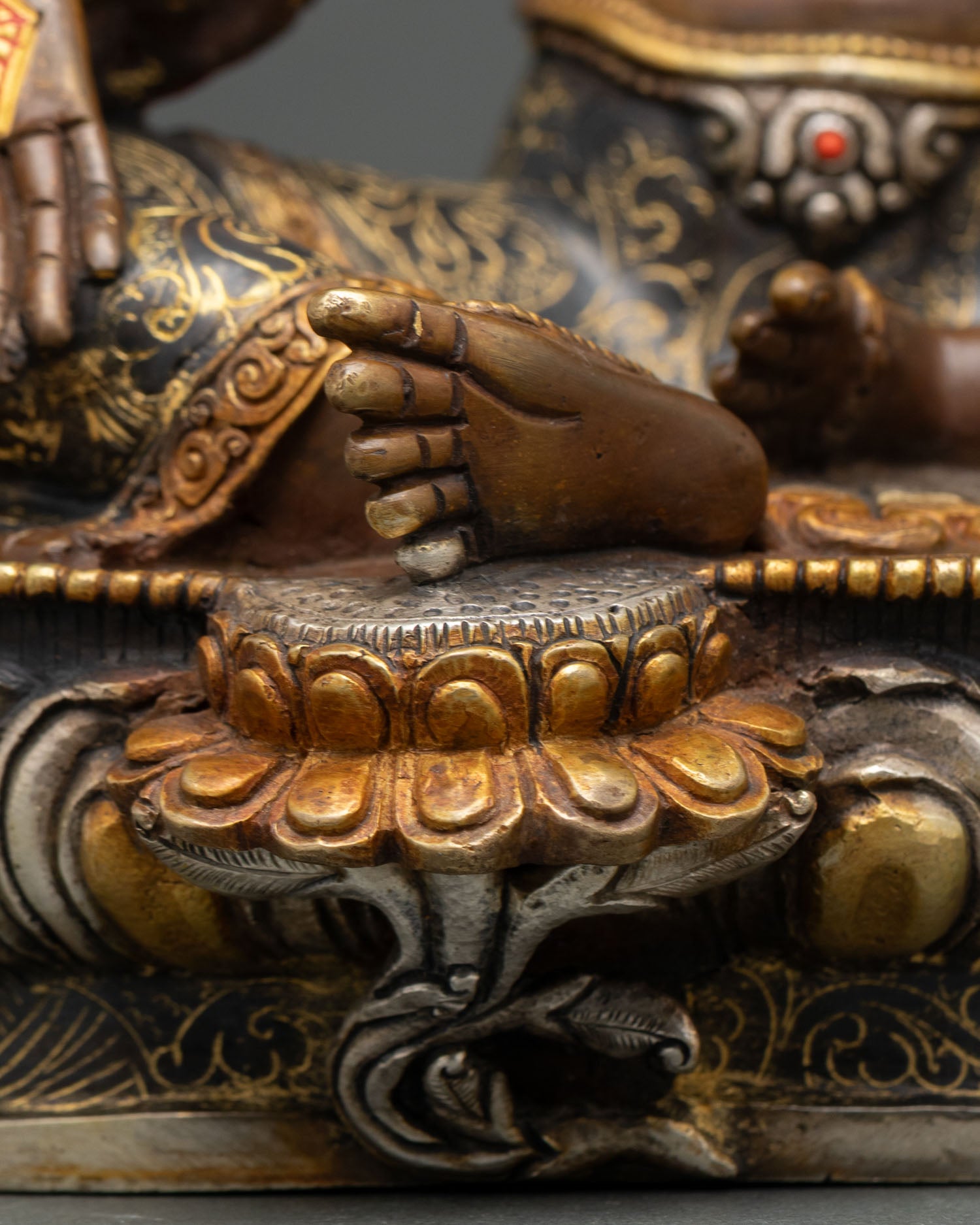 Green Tara Statue – Female Bodhisattva of Compassion