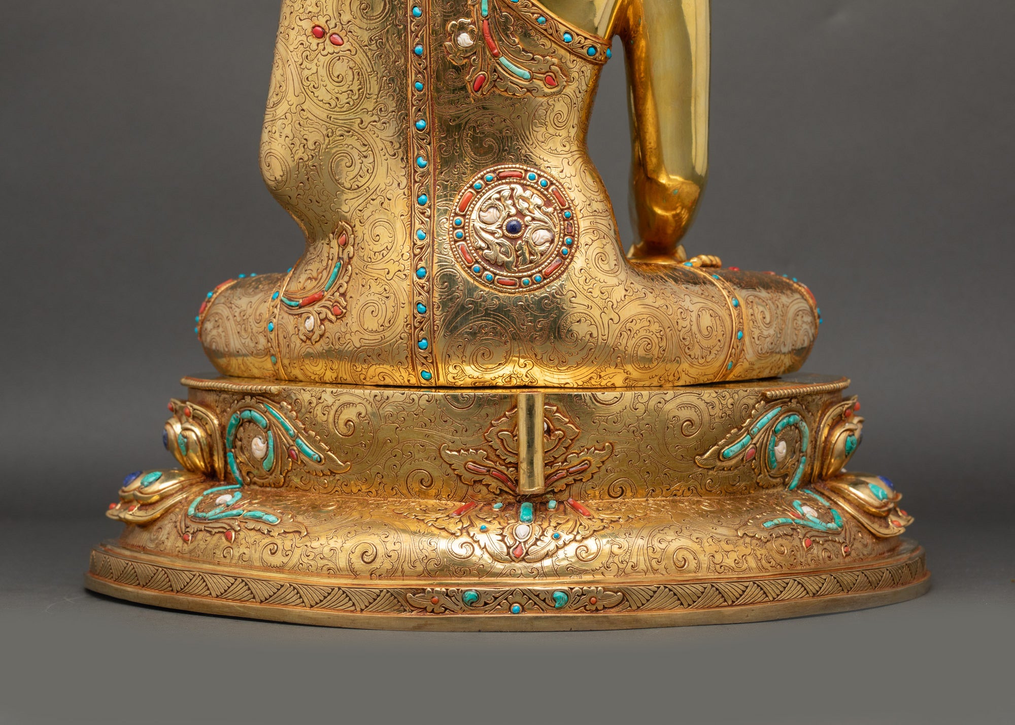 Buddha Shakyamuni Statue