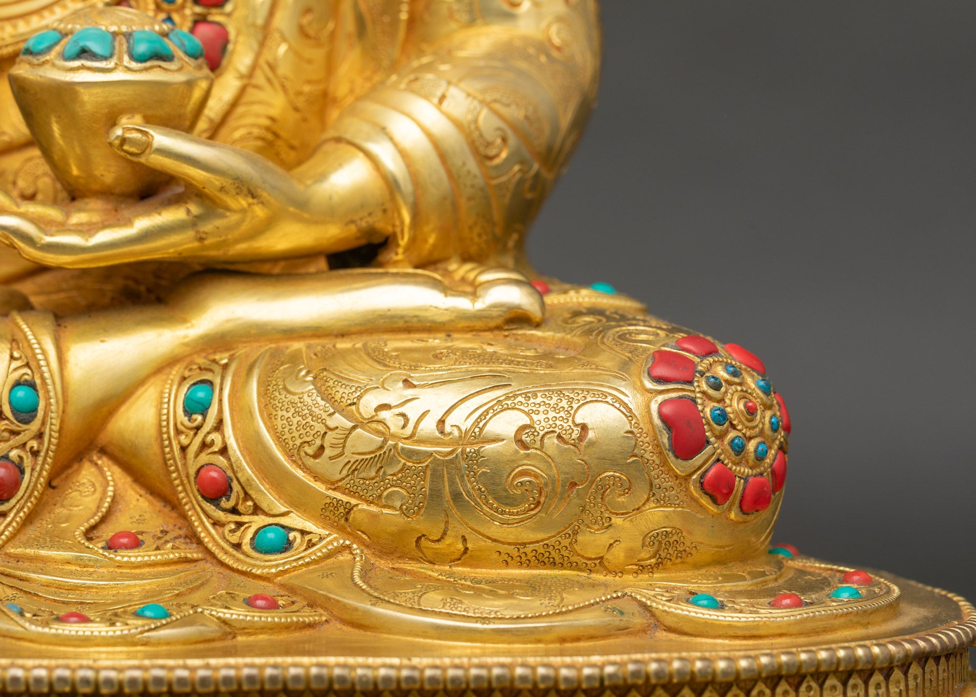 Shakyamuni Buddha Statue | Classic Buddhist Meditation Figure