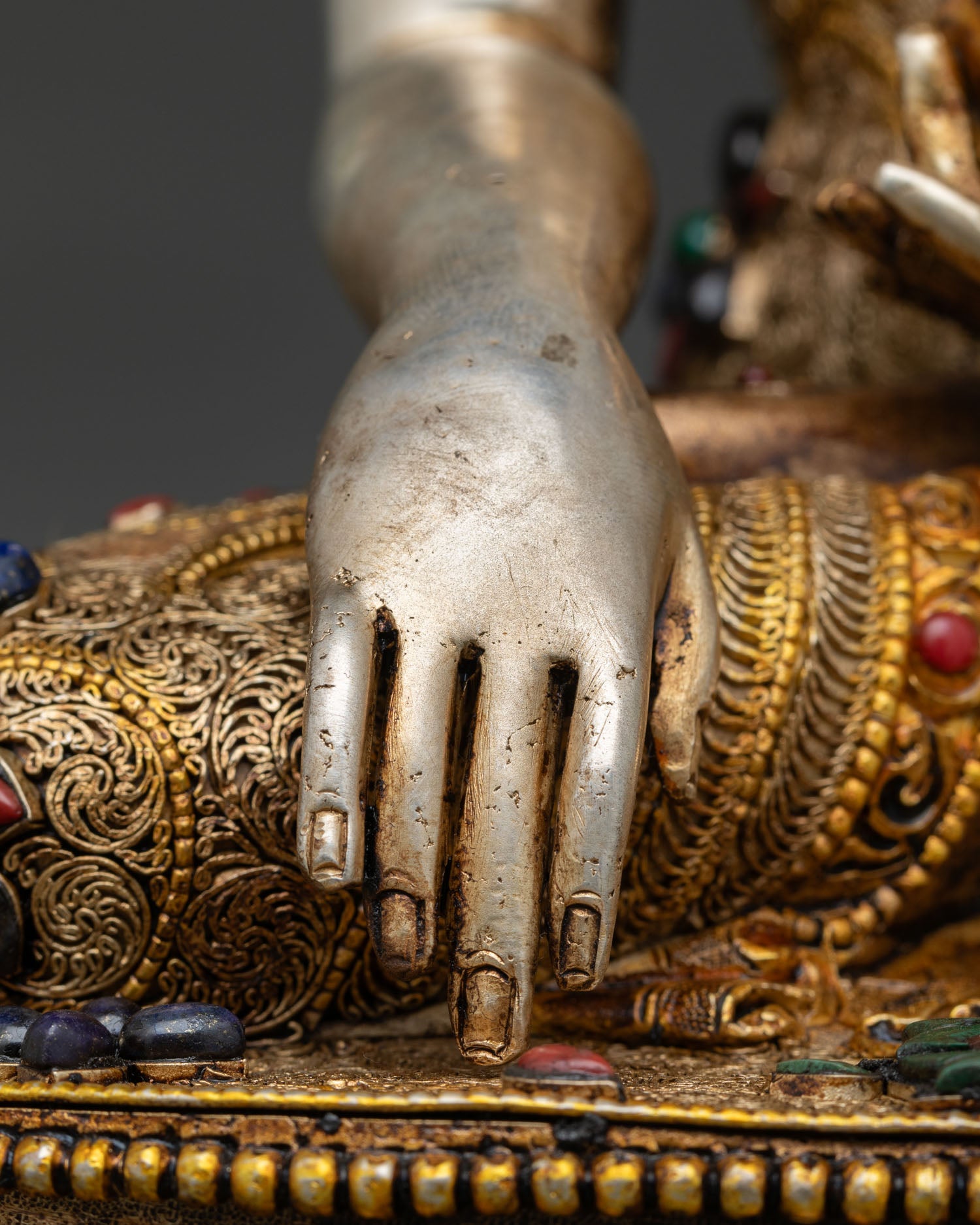 Buddha Shakyamuni Statue | Spiritual Meditation Decor