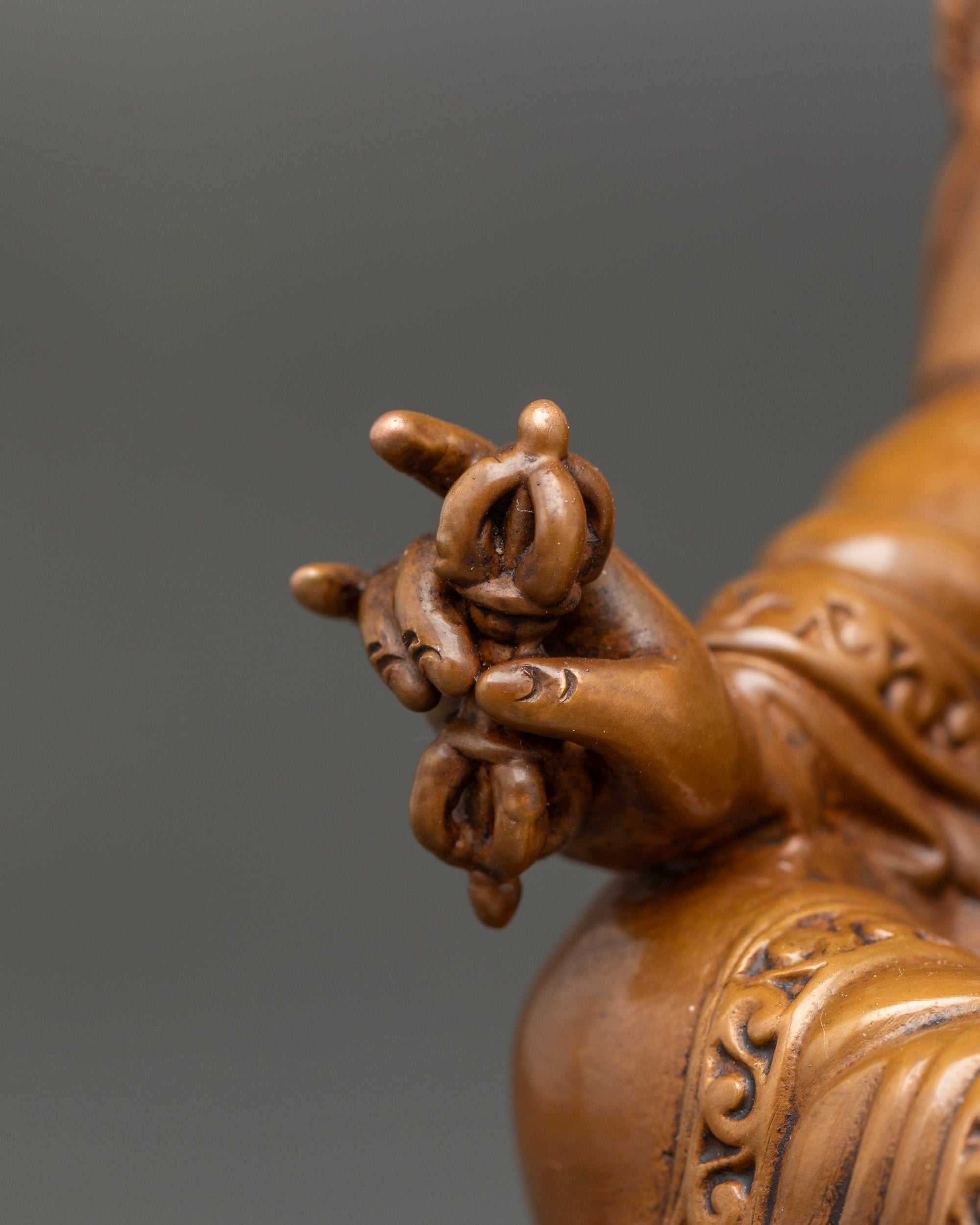 Guru Rinpoche Statue