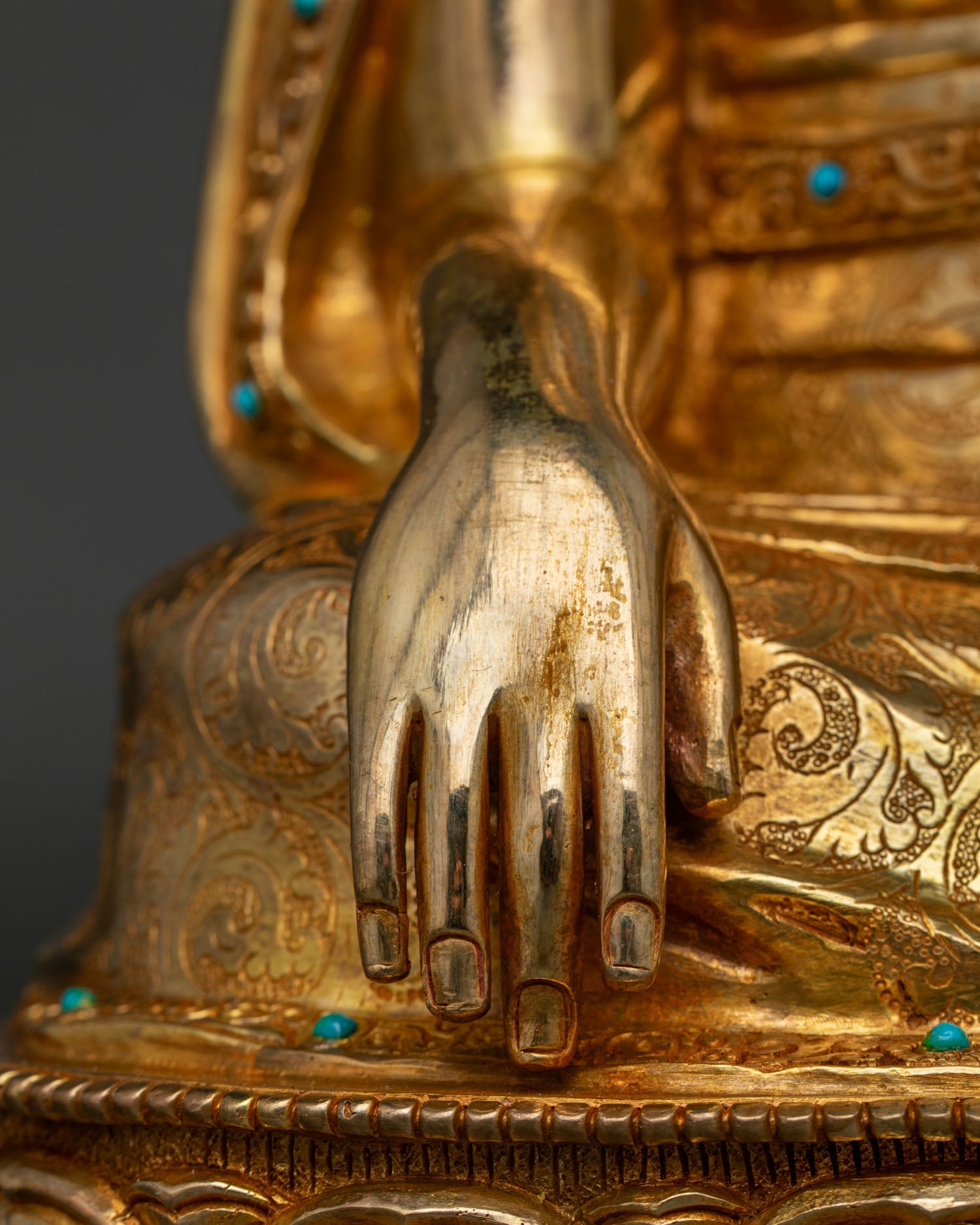 Zabdrung Ngawang Namgyal Statue