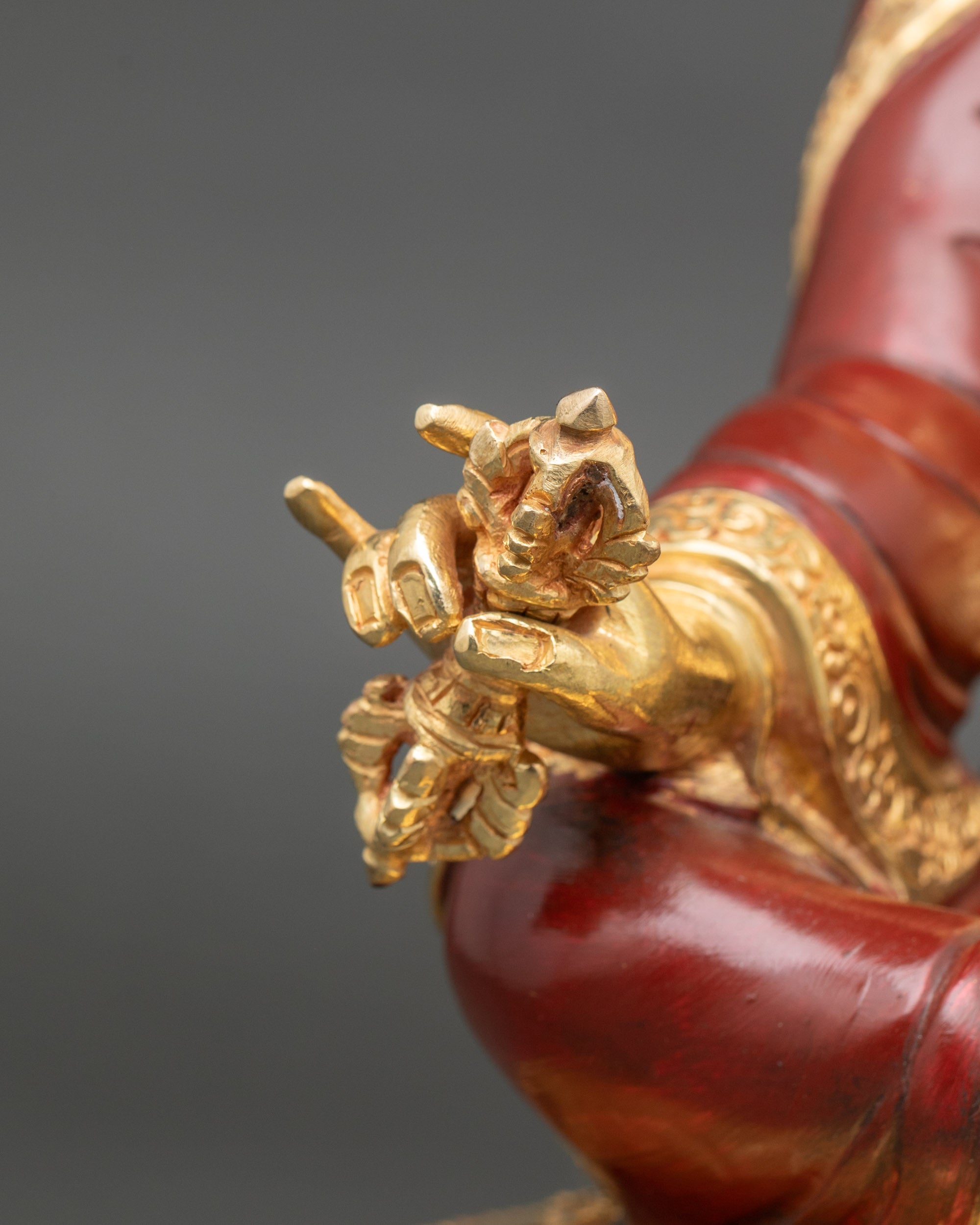 Guru Rinpoche Statue for Meditation and Altar | Handcrafted Nepalese Copper