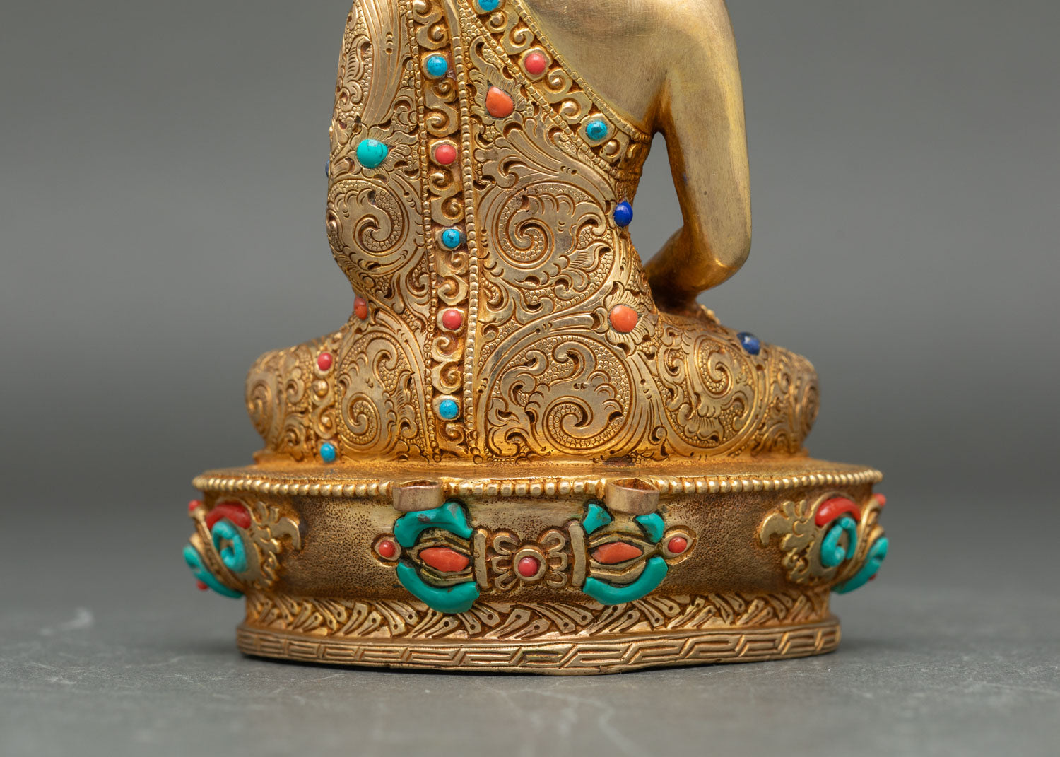 Amitabha Buddha Statue for Meditation Practice