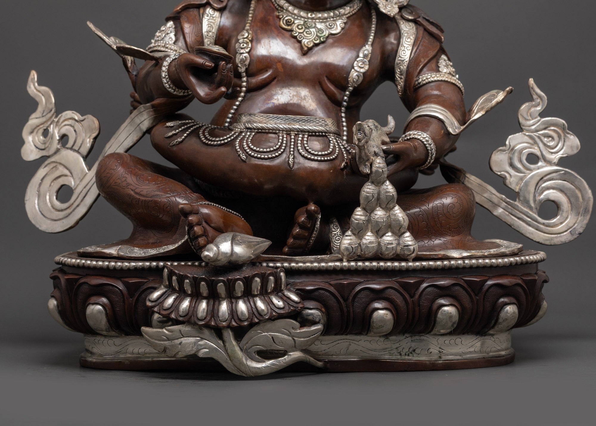 Green Dzambhala Statue