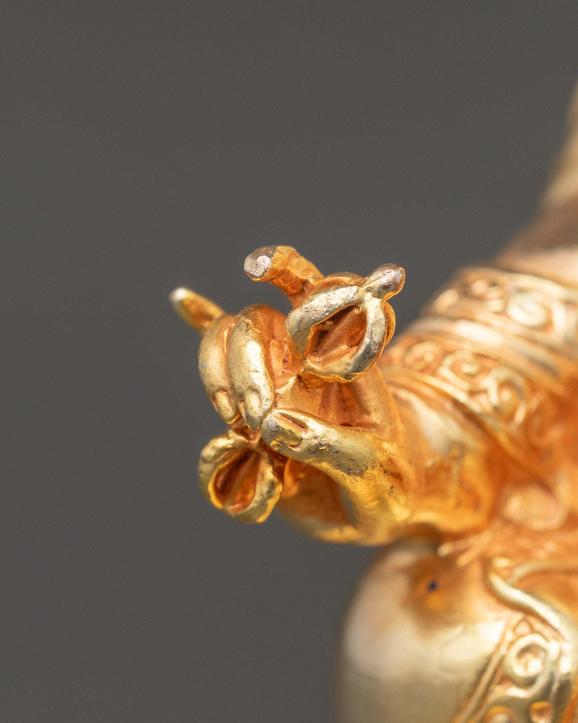 Guru Rinpoche Statue | Expertly Crafted Padmasambhava Artwork