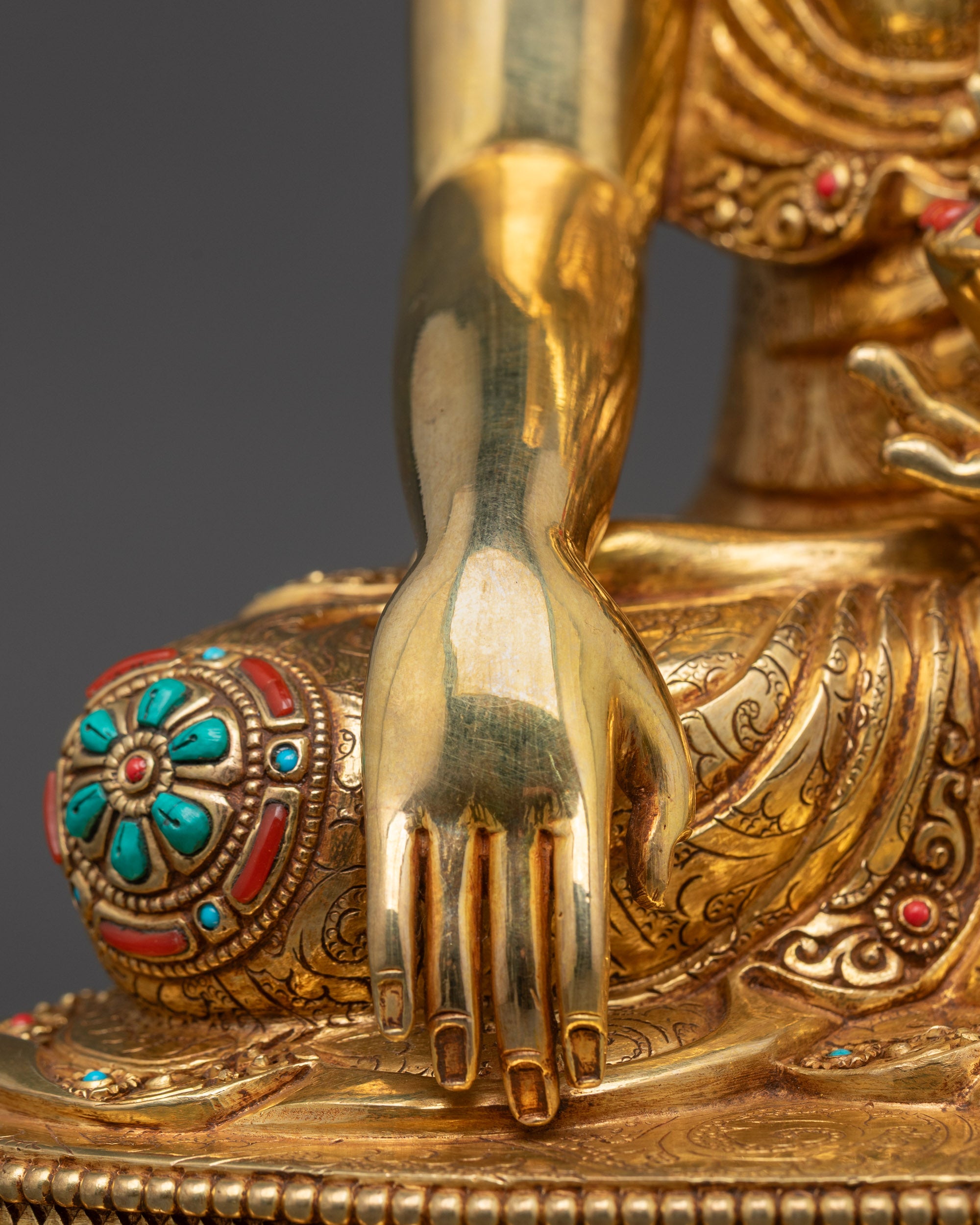 Shakyamuni Buddha Statue for Spiritual Practice | Buddhist Artwork