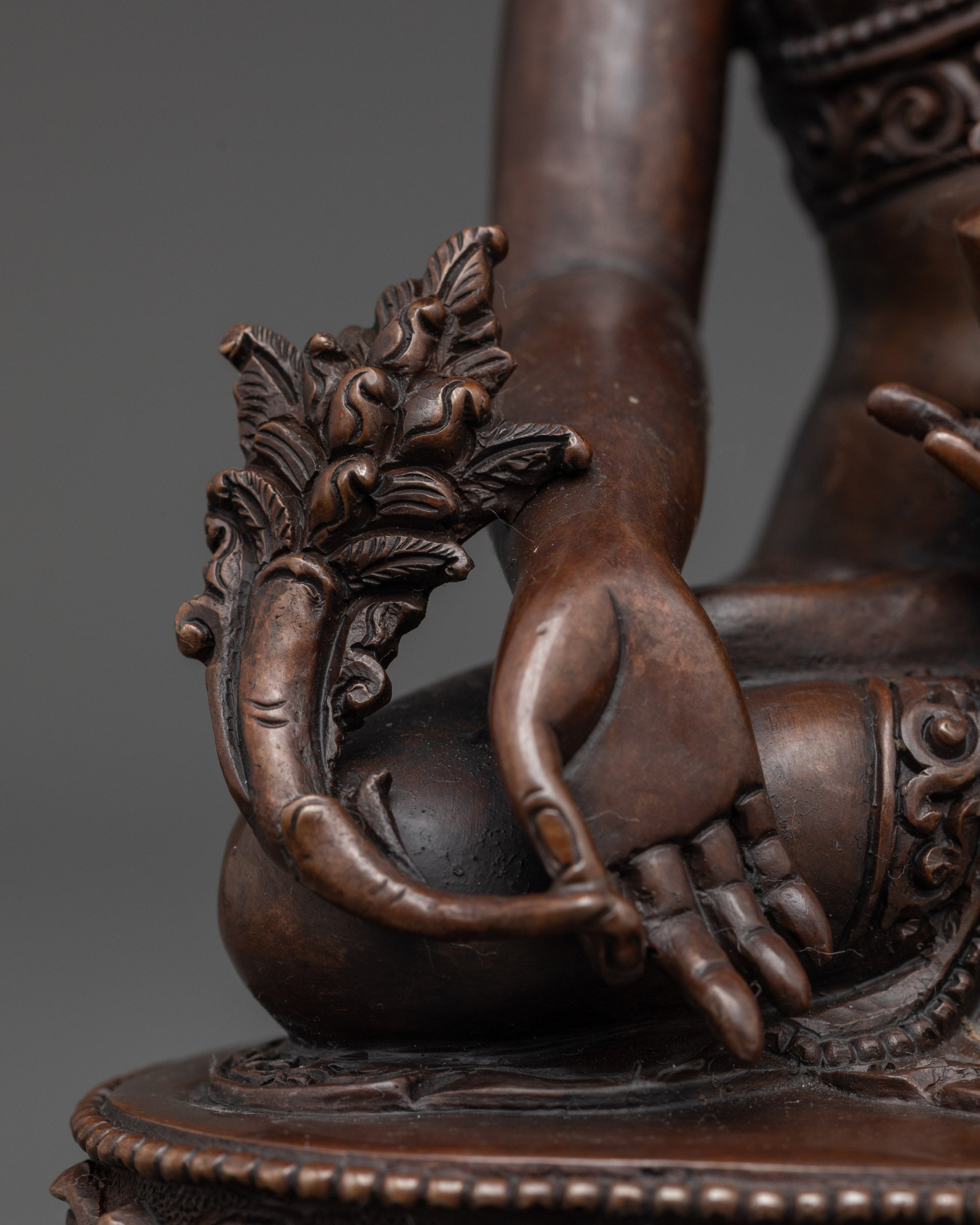 Medicine Buddha Statue