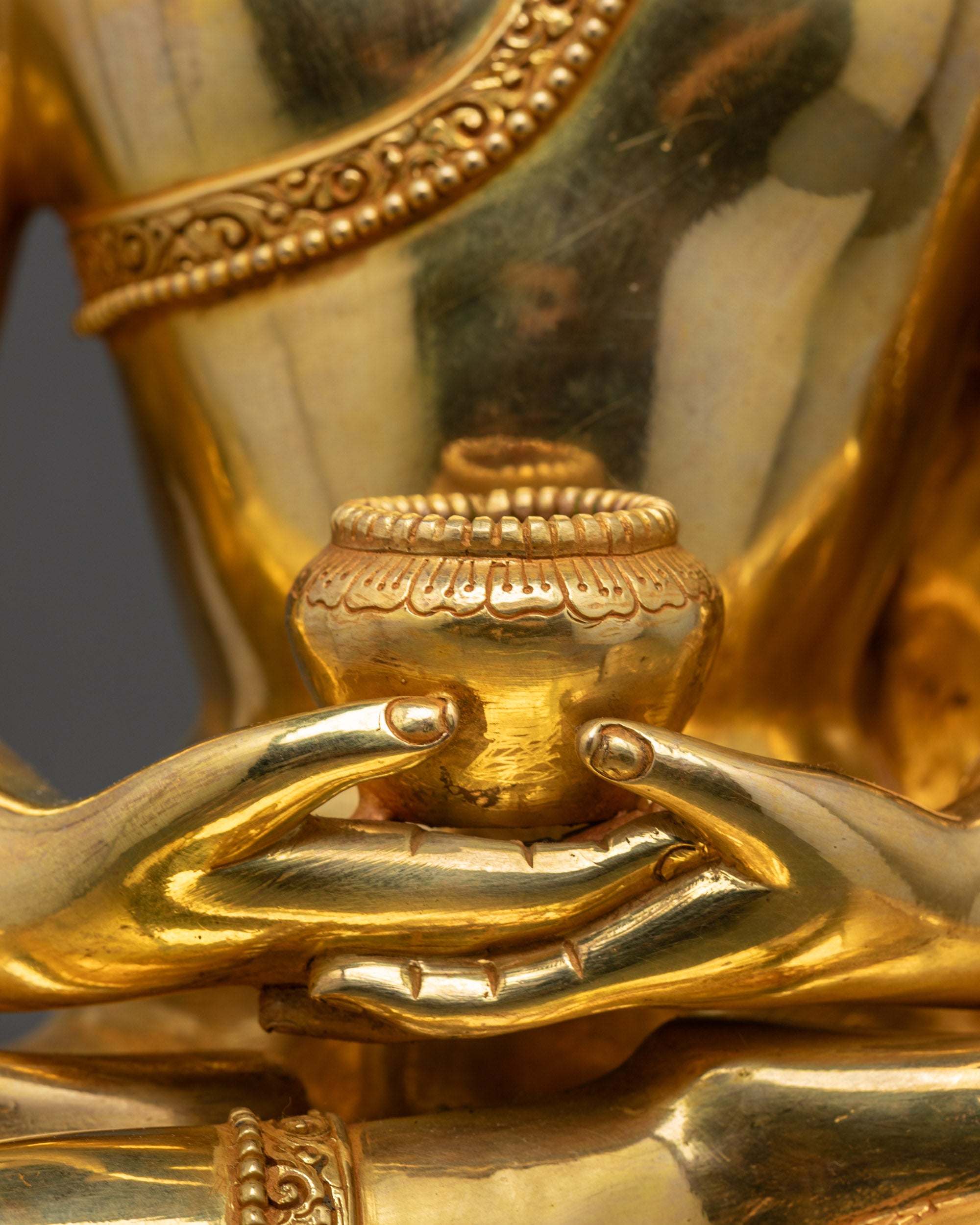 Exquisitely Crafted Amida Nyorai Sculpture | Enlightening Buddha Statue