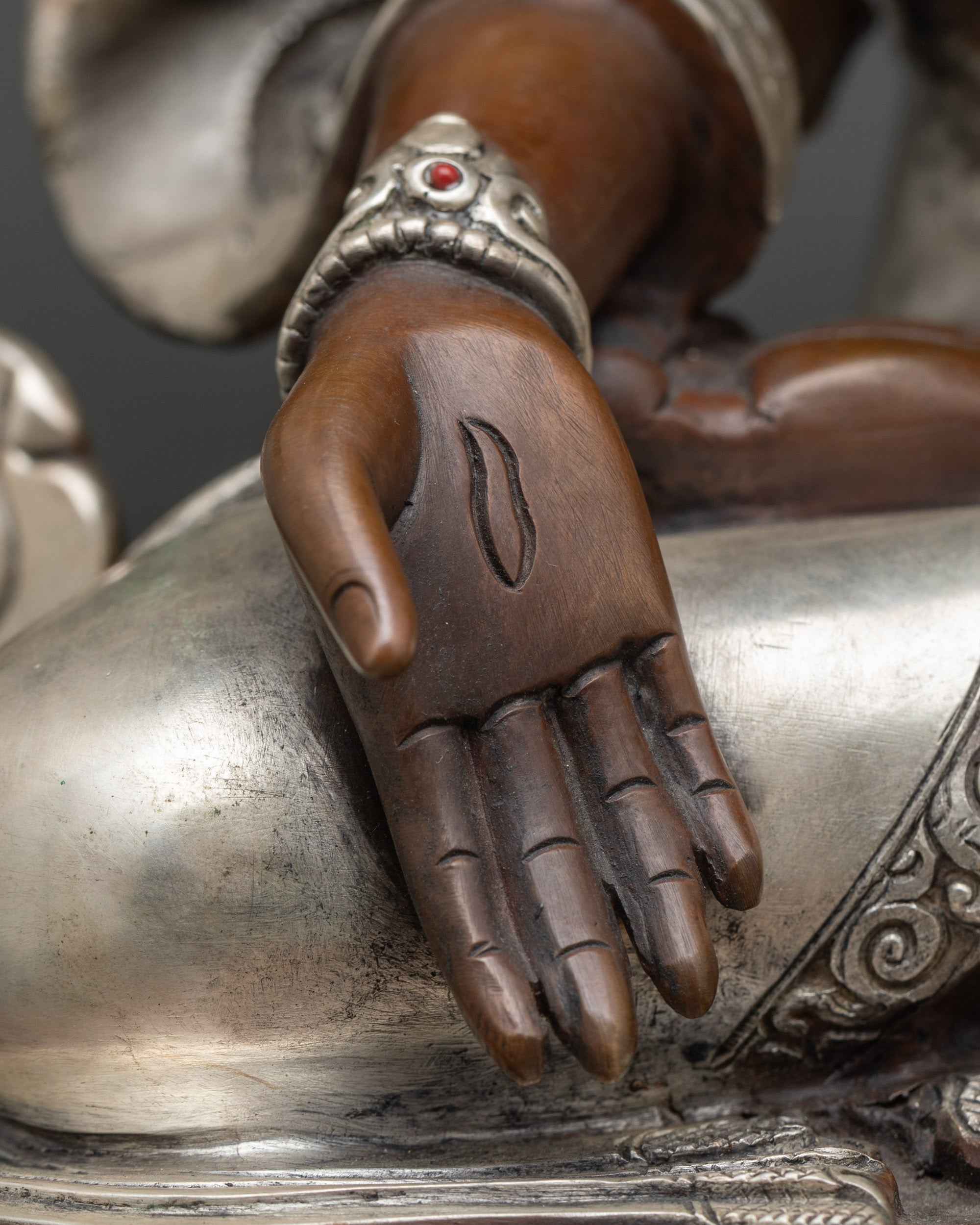 Namgyalma Statue – Buddhist Dakini of Longevity