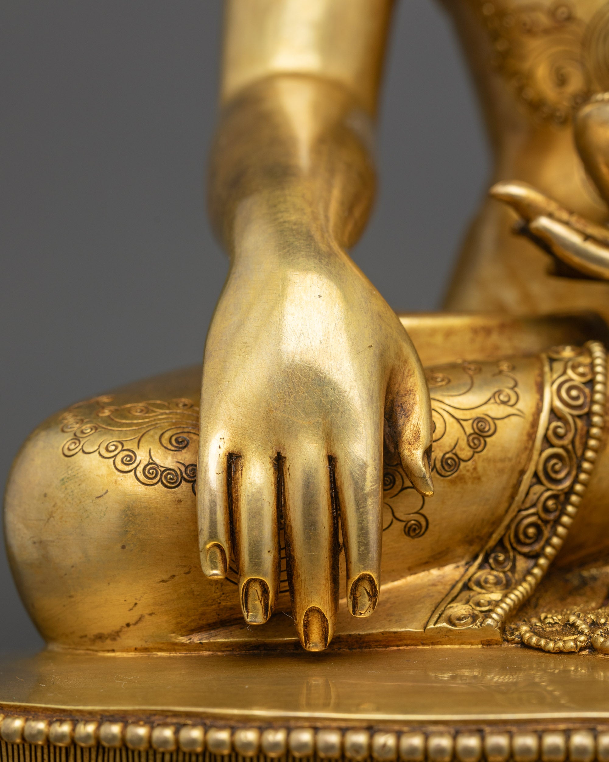 Tathagata Buddha Shakyamuni Statue | Meditation & Mindfulness Icon