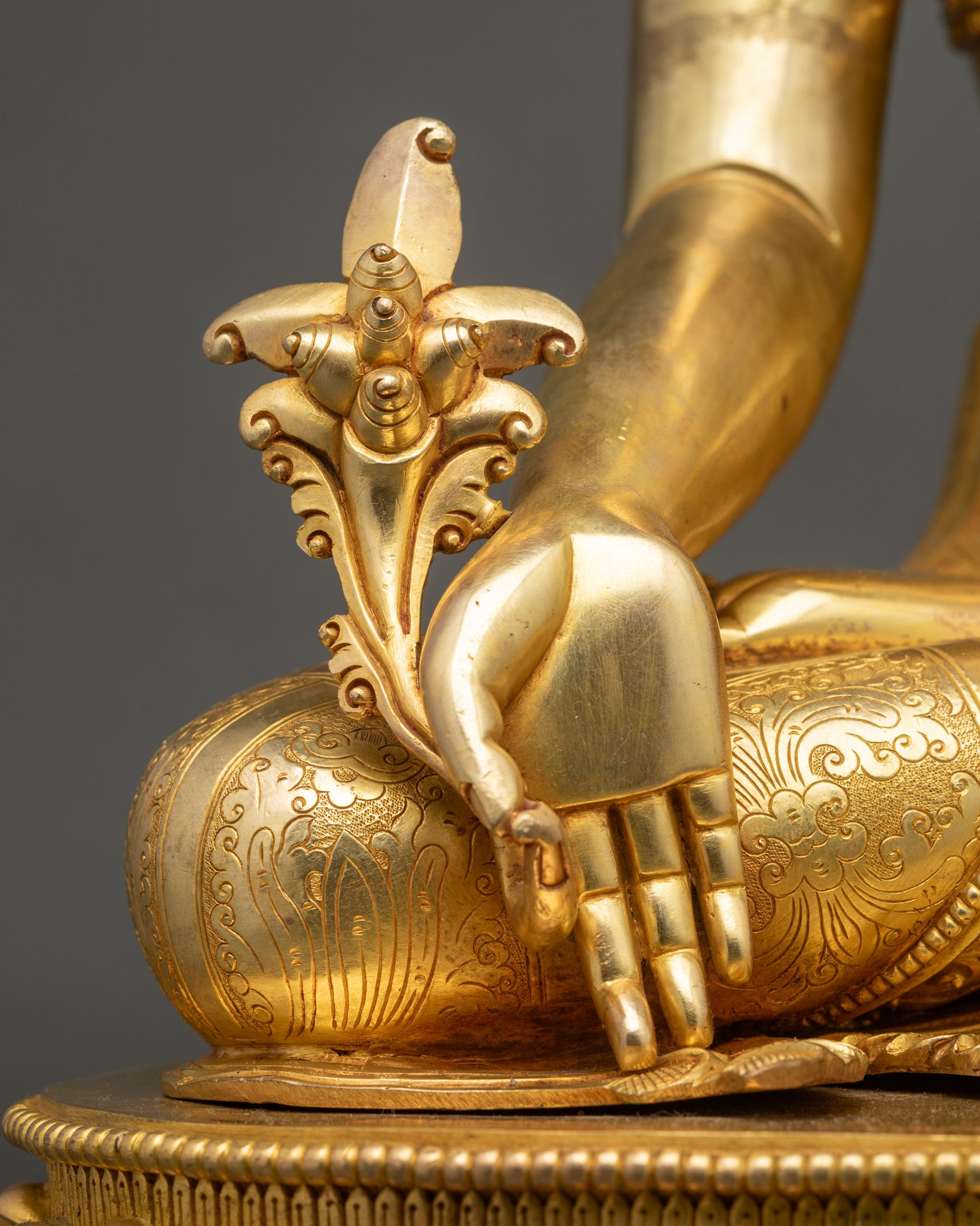 Medicine Buddha Statue | Traditional Himalayan Buddhist Artwork