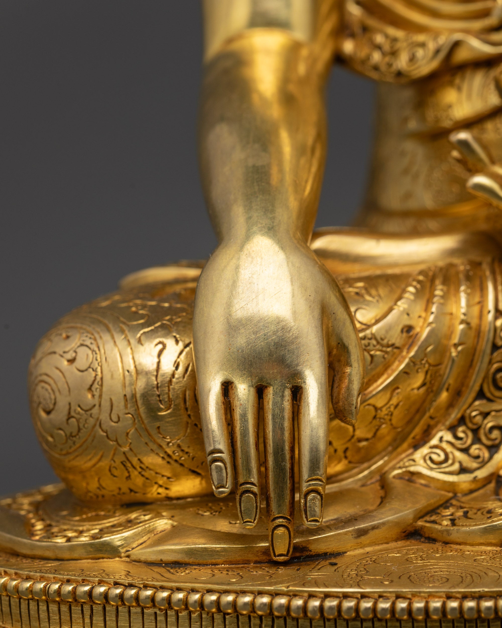 Samana Gotama Statue | Meditation Sculpture for Devotional Practices