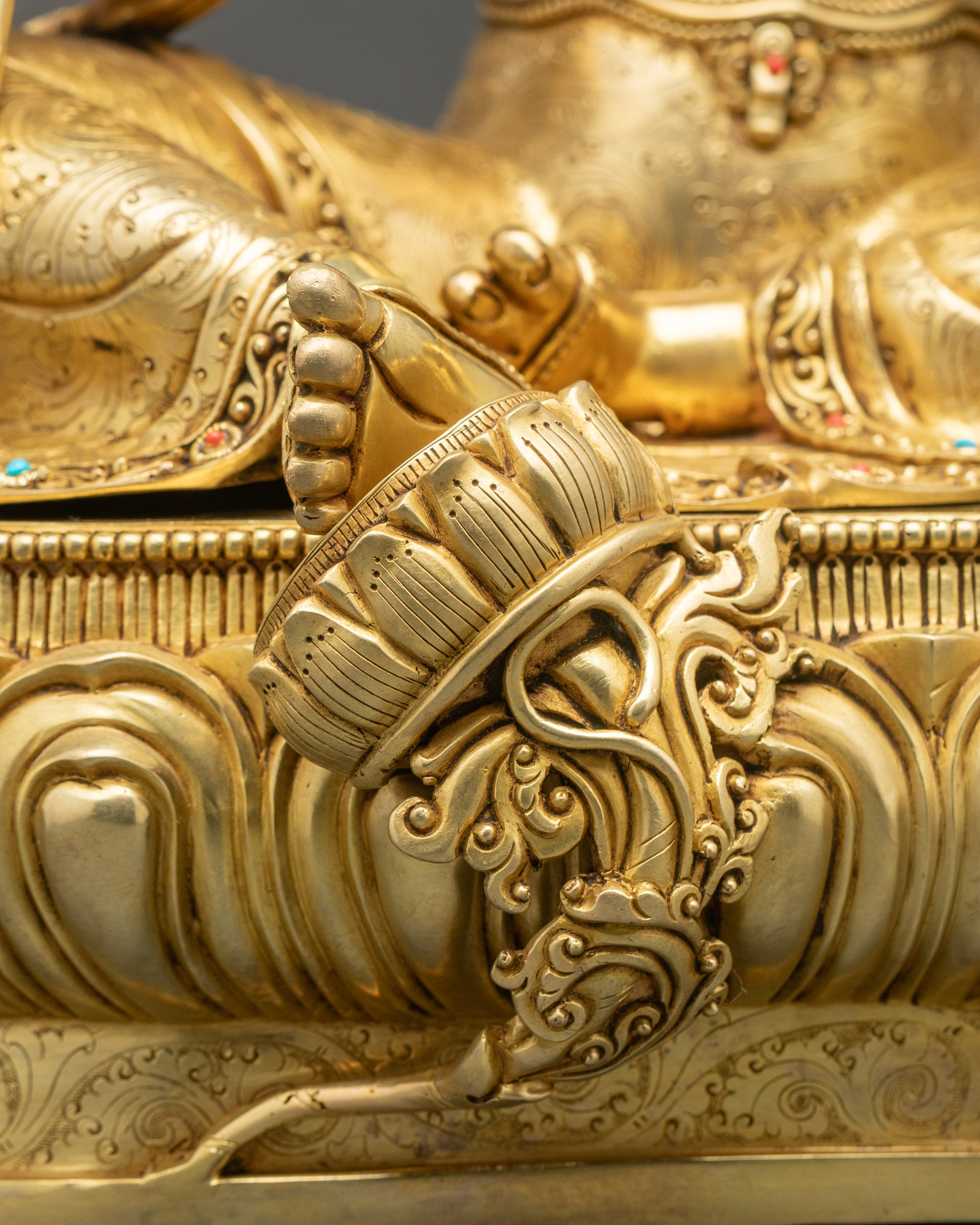 Peaceful Green Tara – Handcrafted Sculpture for Inner Clarity