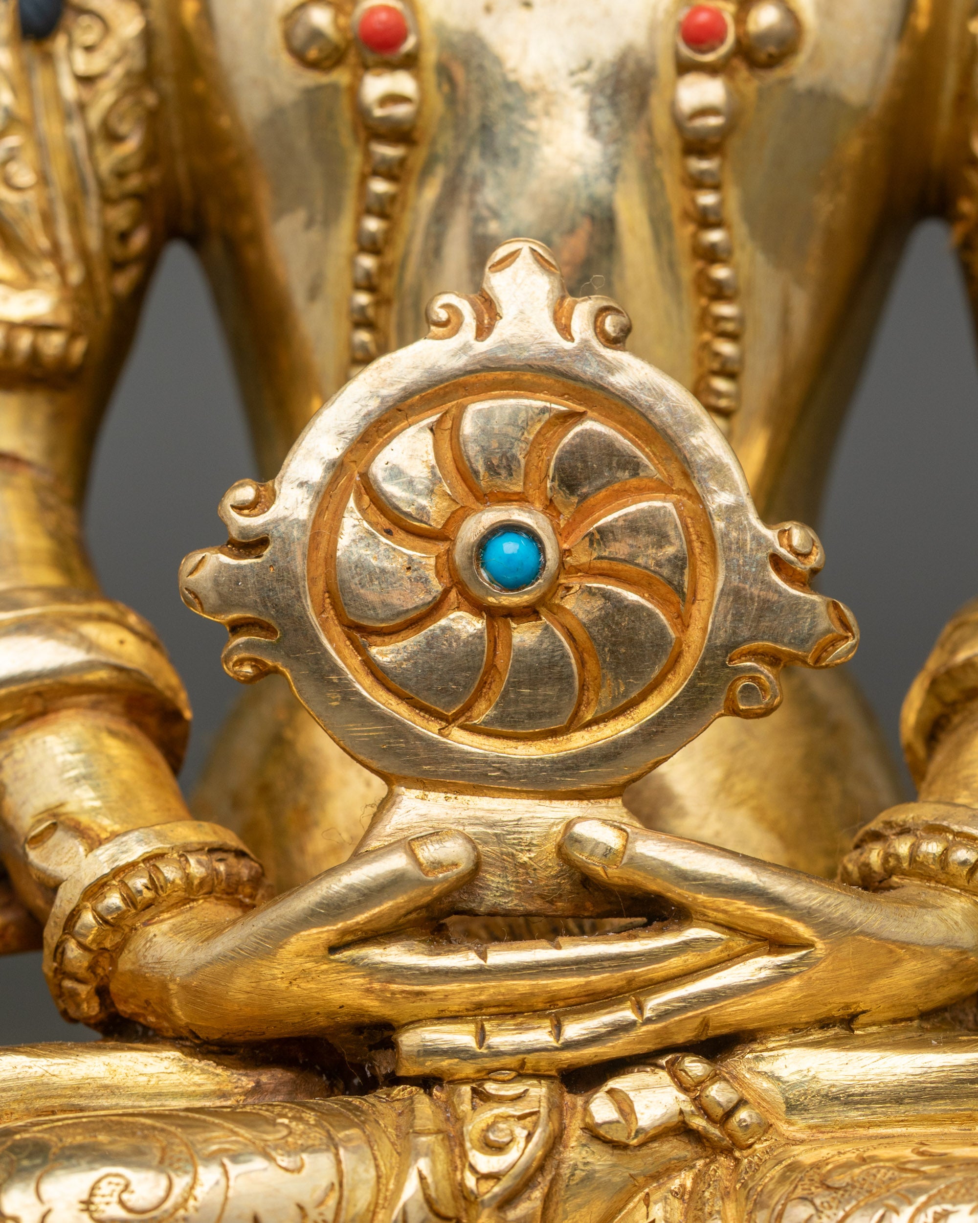 Vairocana Buddha Statue – Embodiment of Ultimate Truth and Reality