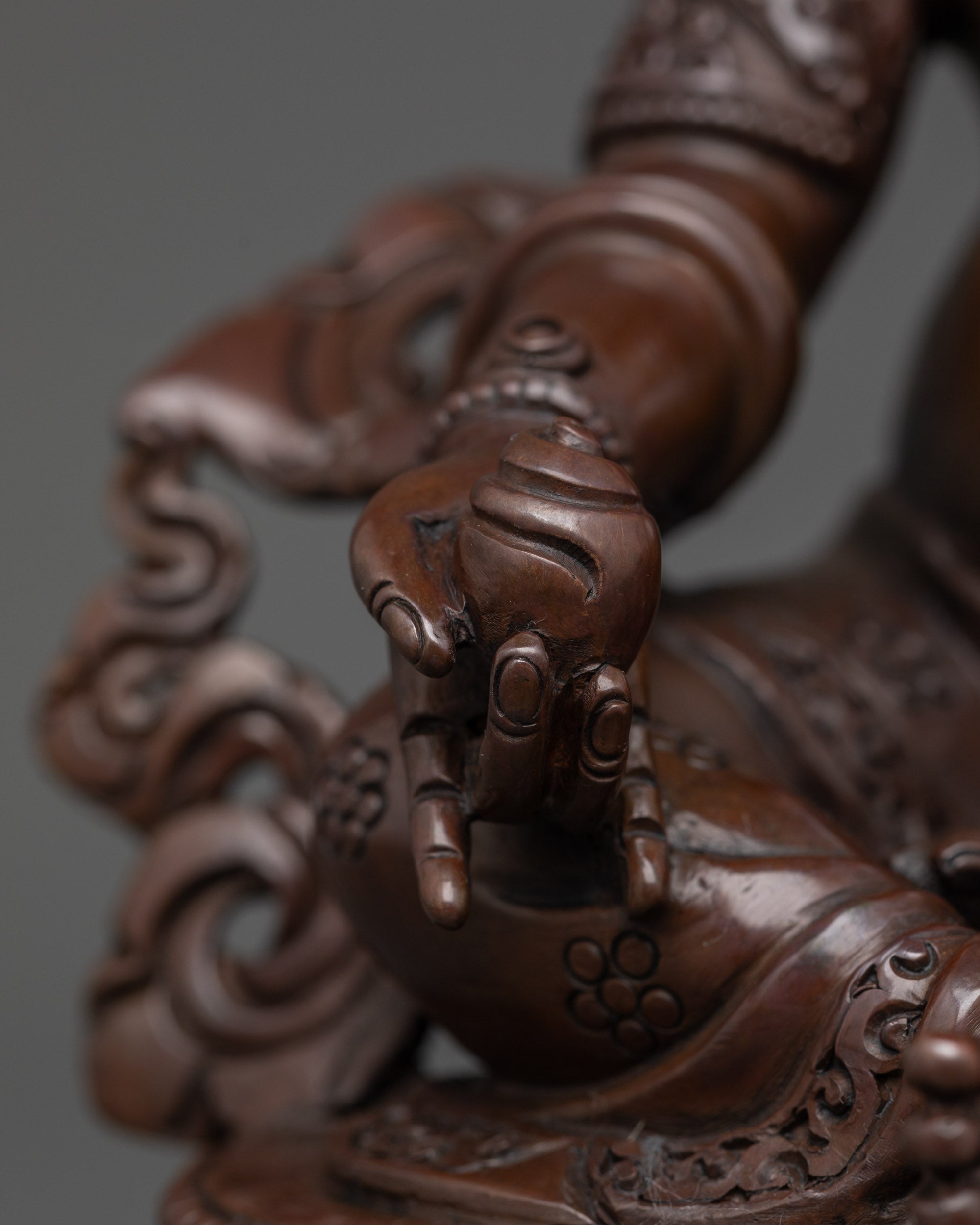 Yellow Dzambhala Statue – Handcrafted Nepalese God of Wealth