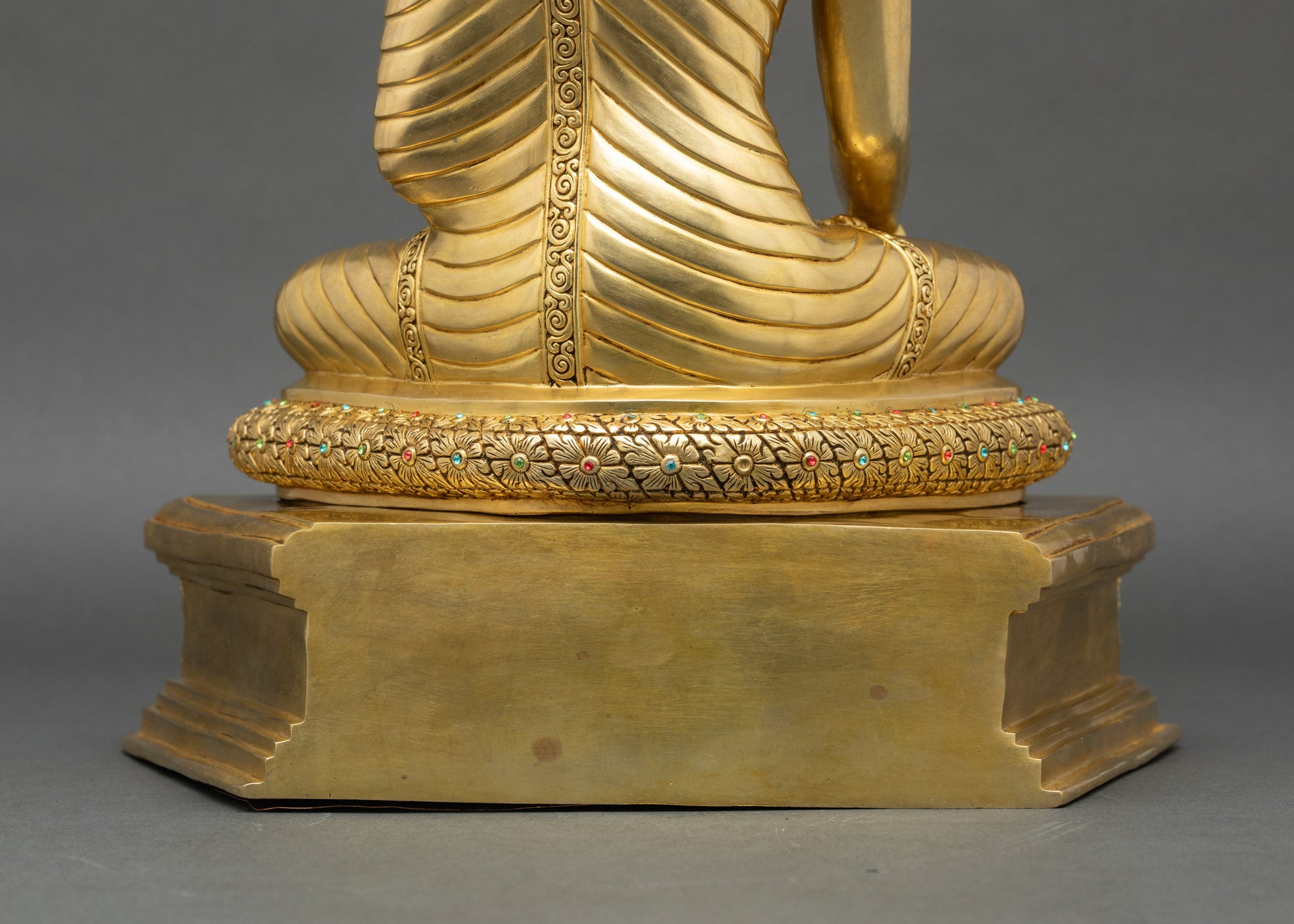 Tibetan Buddha Shakyamuni Statue – The Enlightened Teacher