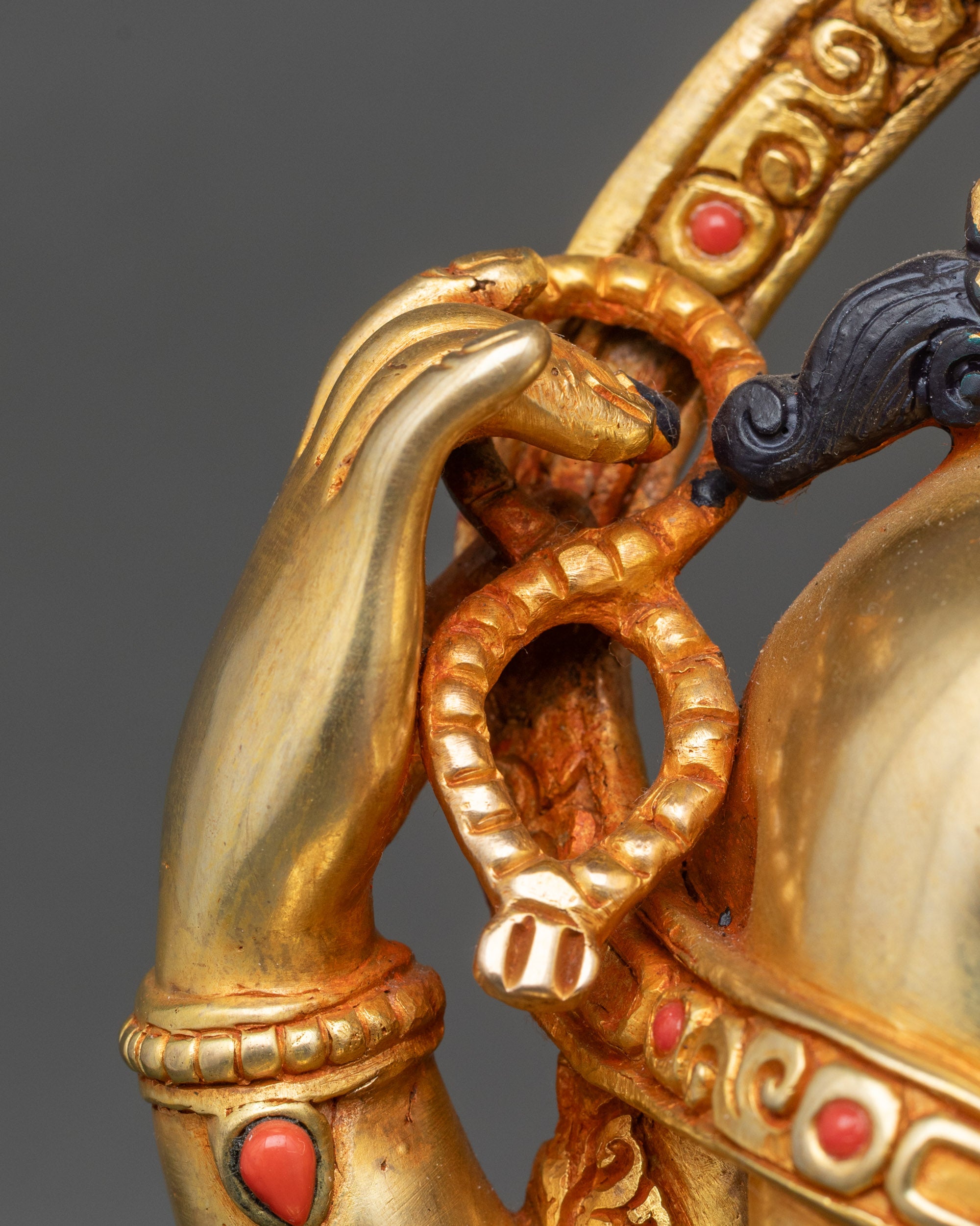 Radiant Avalokiteshvara Chenrezig Statue | Bodhisattva of Compassion