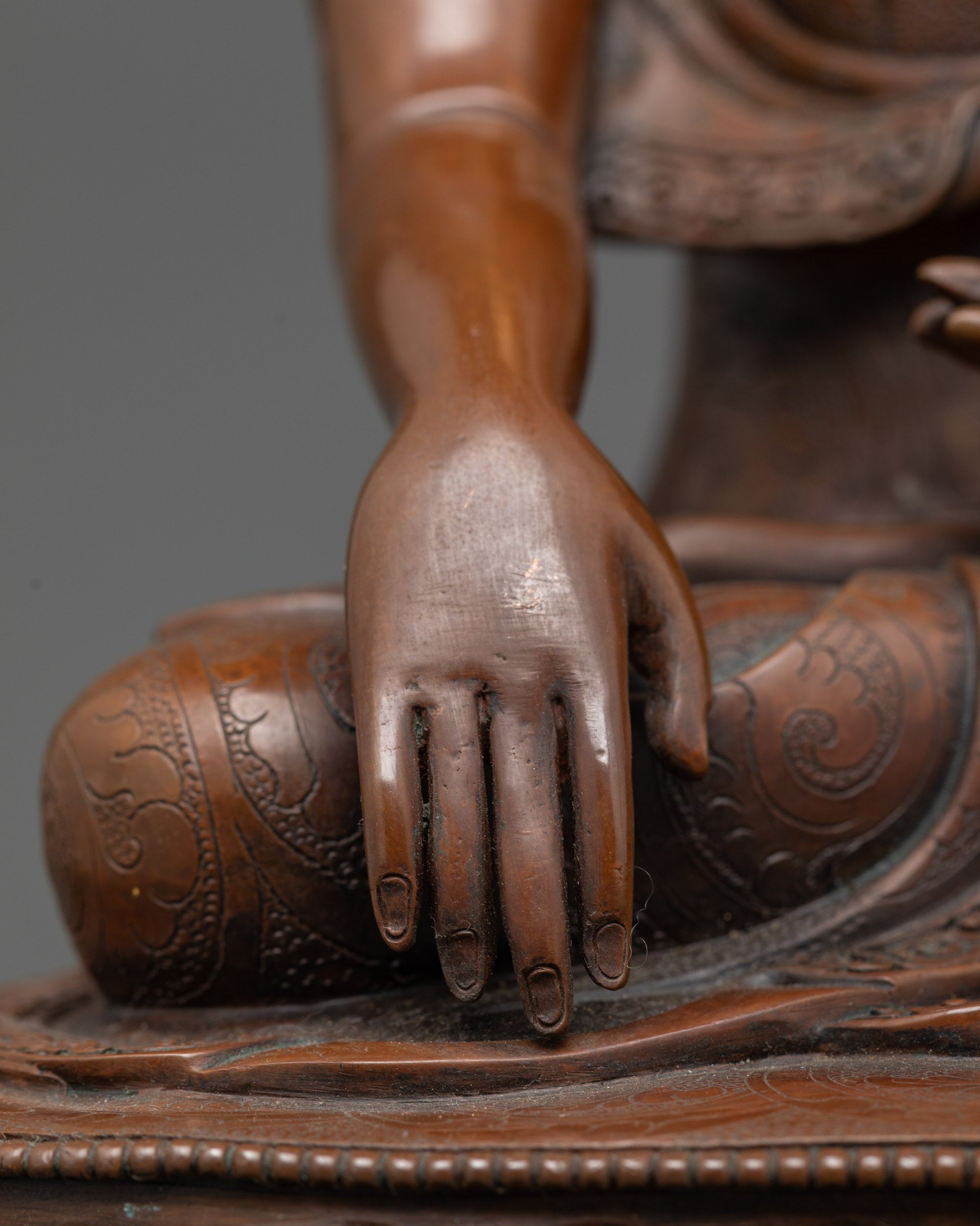 Tibetan Shakyamuni Buddha Statue – Oxidized Copper with Gold Face