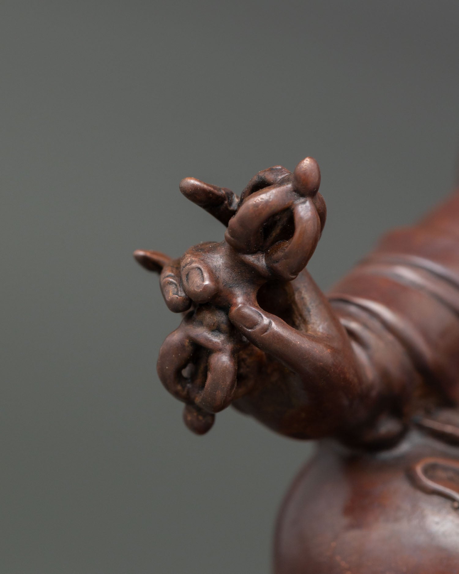 Guru Rinpoche Statue | Traditional Himalayan Craftsmanship