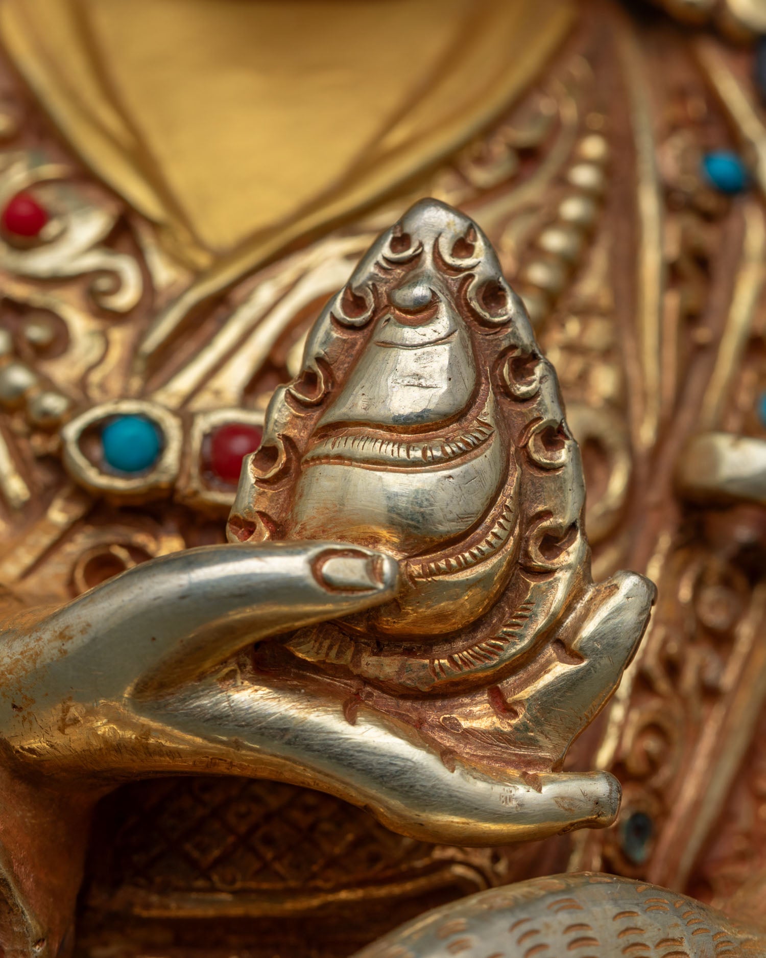 Guru Norla Statue